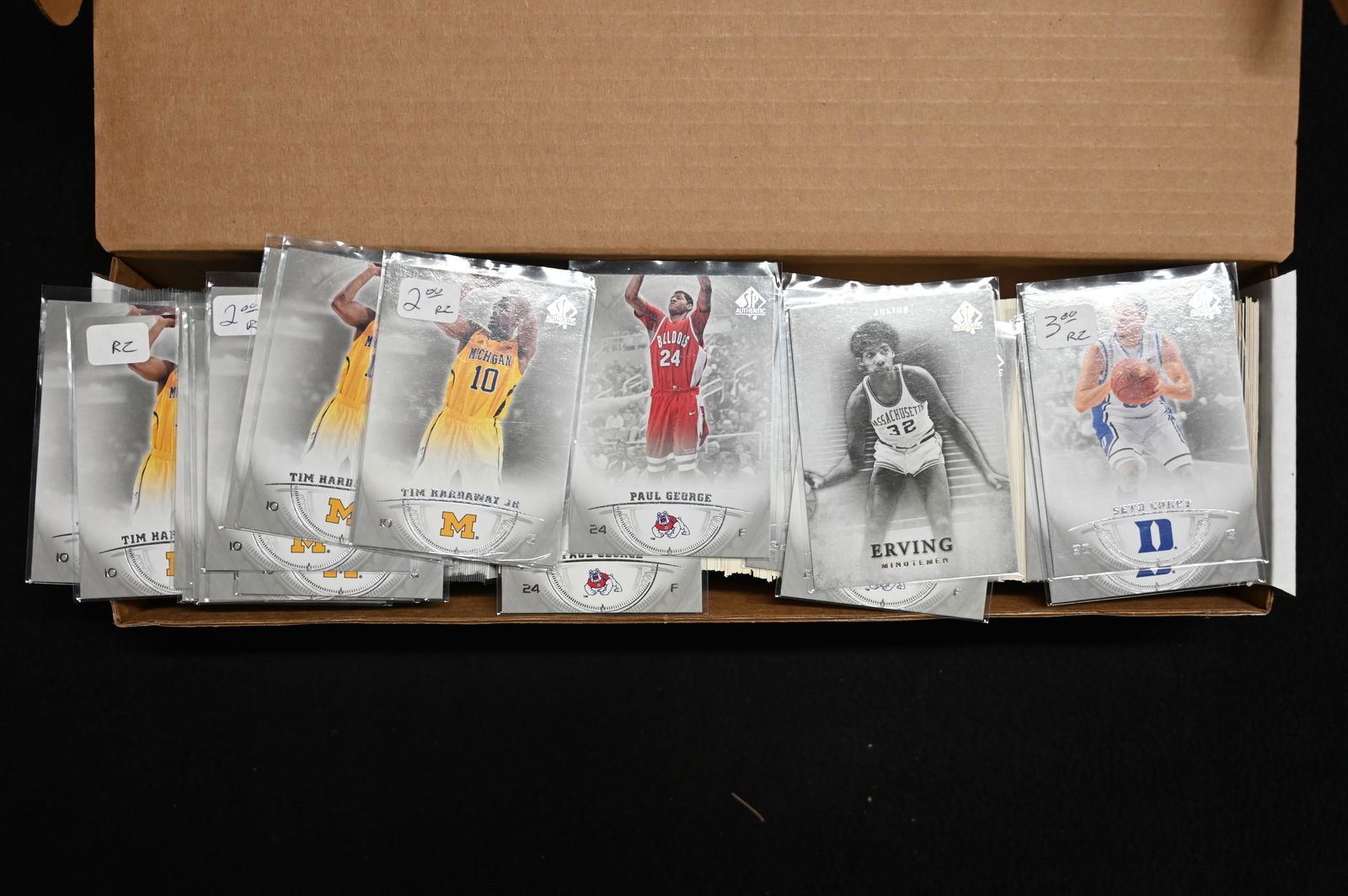 Approx. 800 Basketball Cards 90's-2015. (1 of 5)