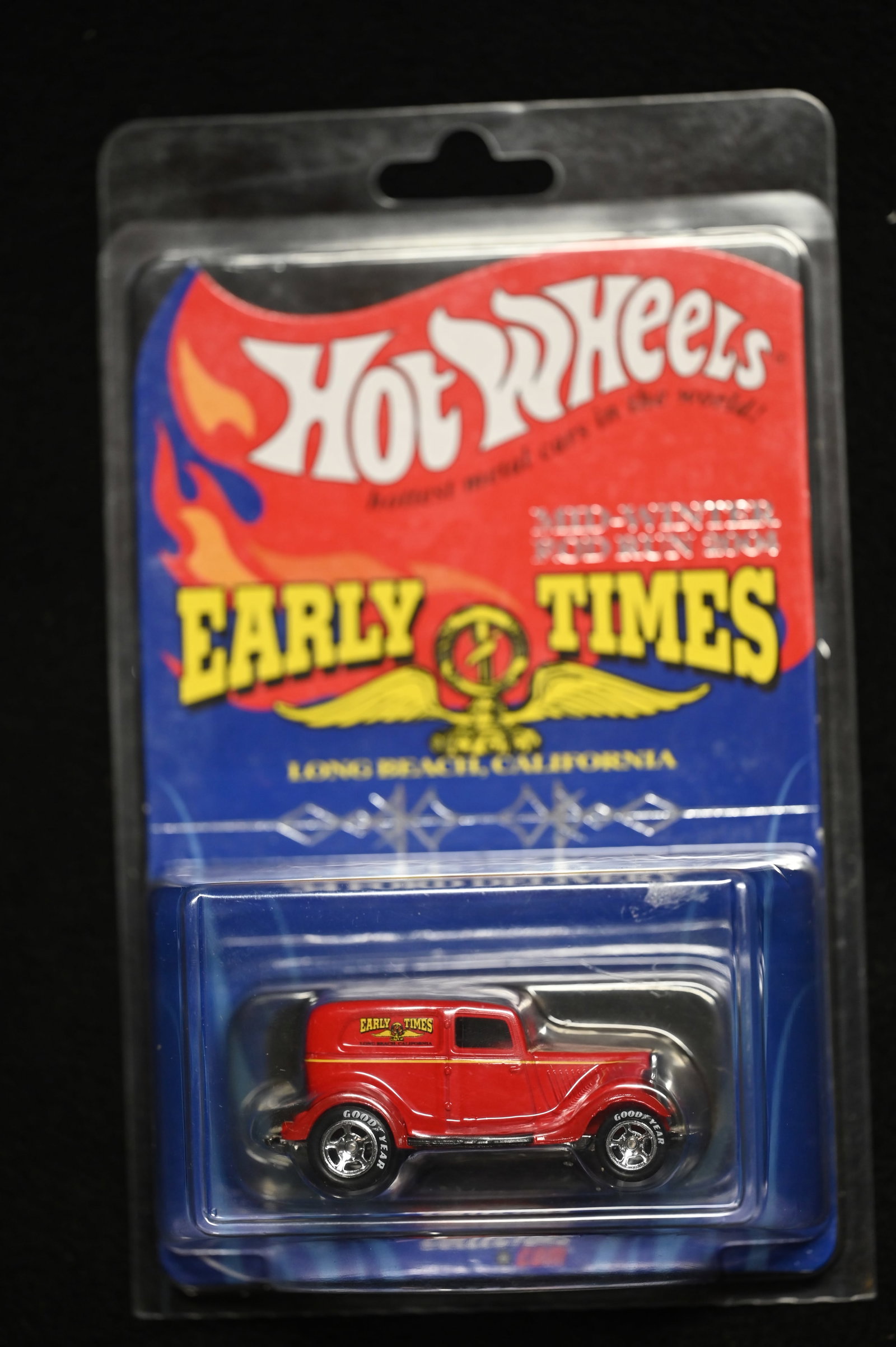 2004 Hot Wheels Early Times 34' Delivery Truck in Brand New Condition.: 2004 Hot Wheels Early Times 34' Delivery Truck in Brand New Condition.