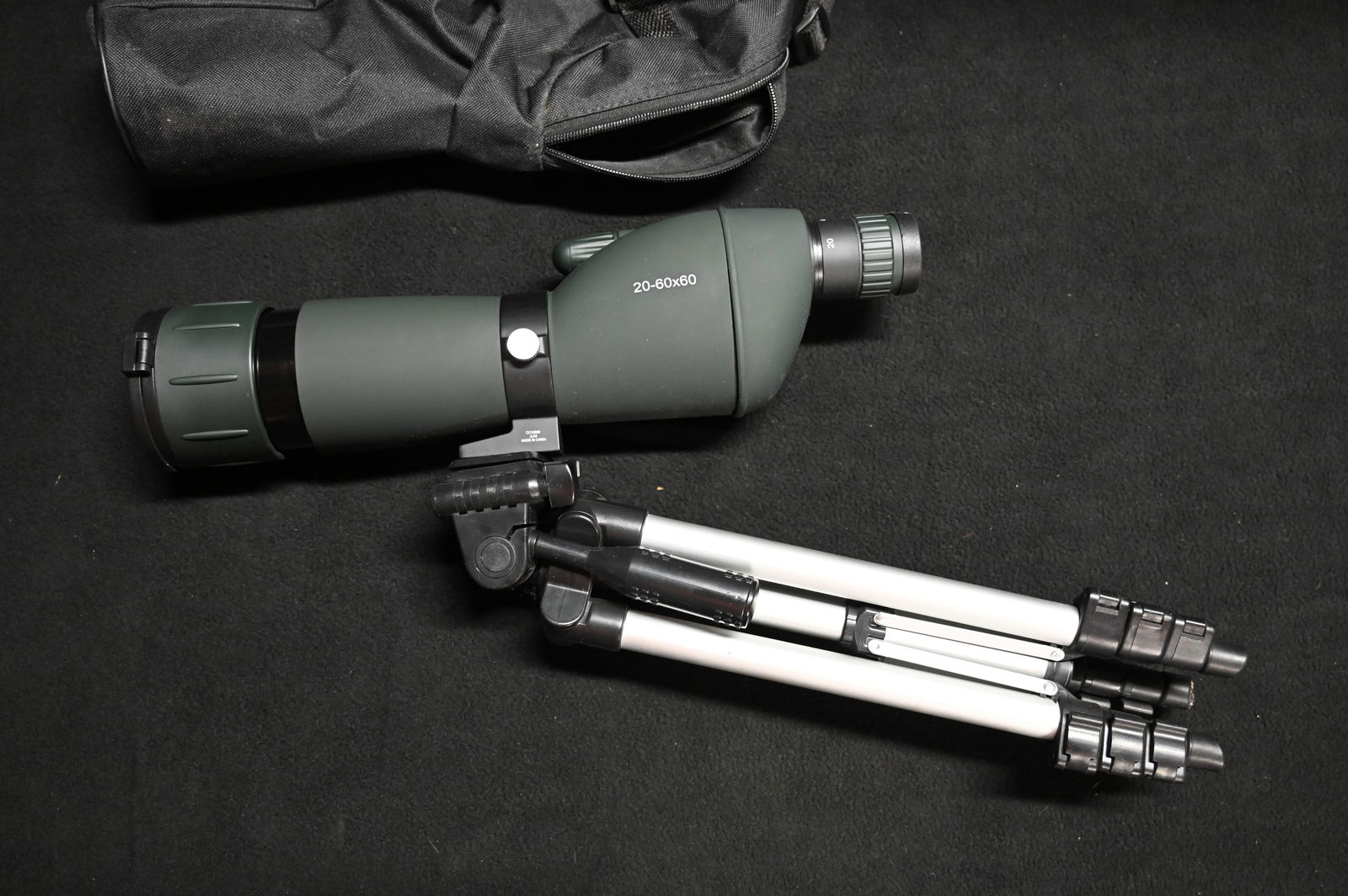 Barska Telescope 20-60x60 with stand. (1 of 7)