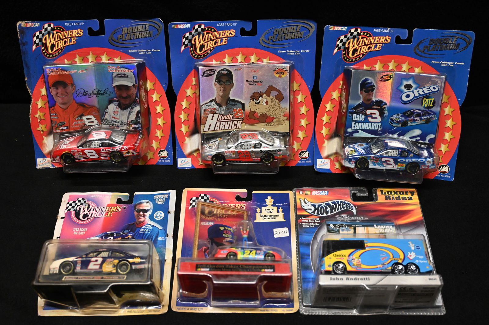 5 NASCAR Winners Circle 1/32 & 1/64 Scale Diecast Cars. (1 of 4)
