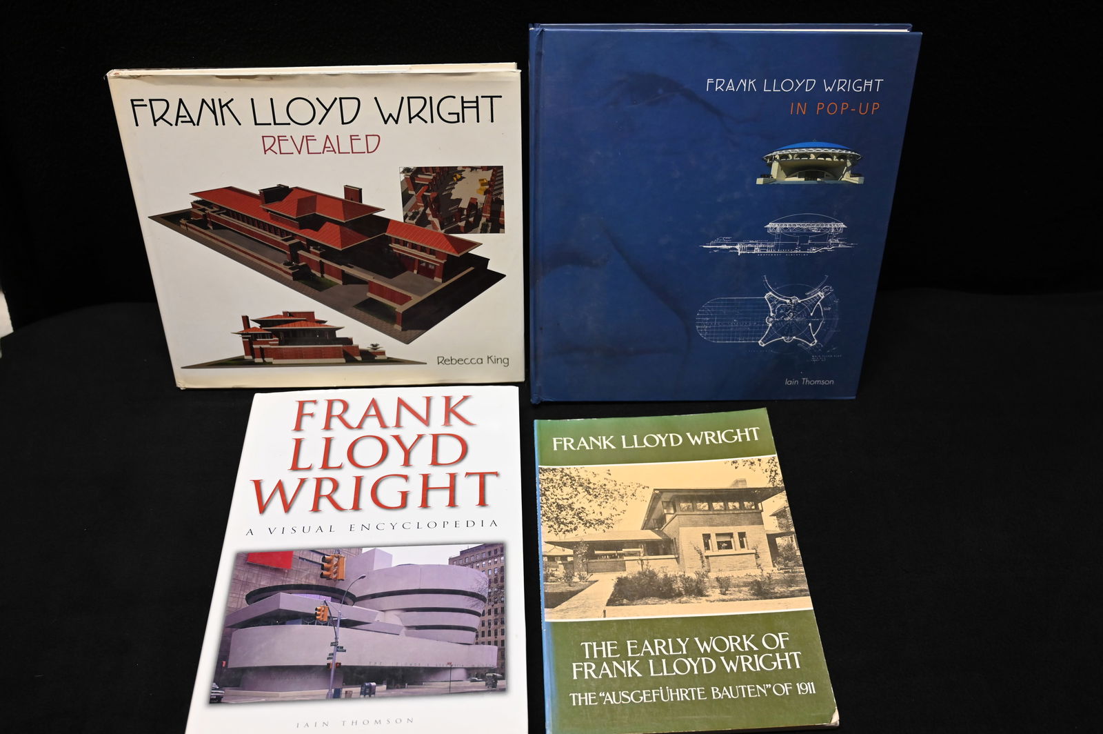 4 Frank Loyd Wright Books.  Includes Frank Loyd Wright in Pop-Up by Lain Thomson 2001, Frank Loyd (1 of 7)