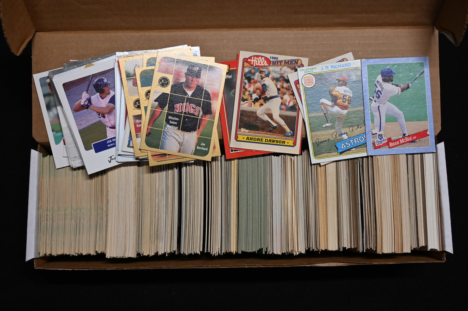 Mixed Group of Approx. 800 Baseball Cards 80's, 90's, 2000's. (1 of 3)