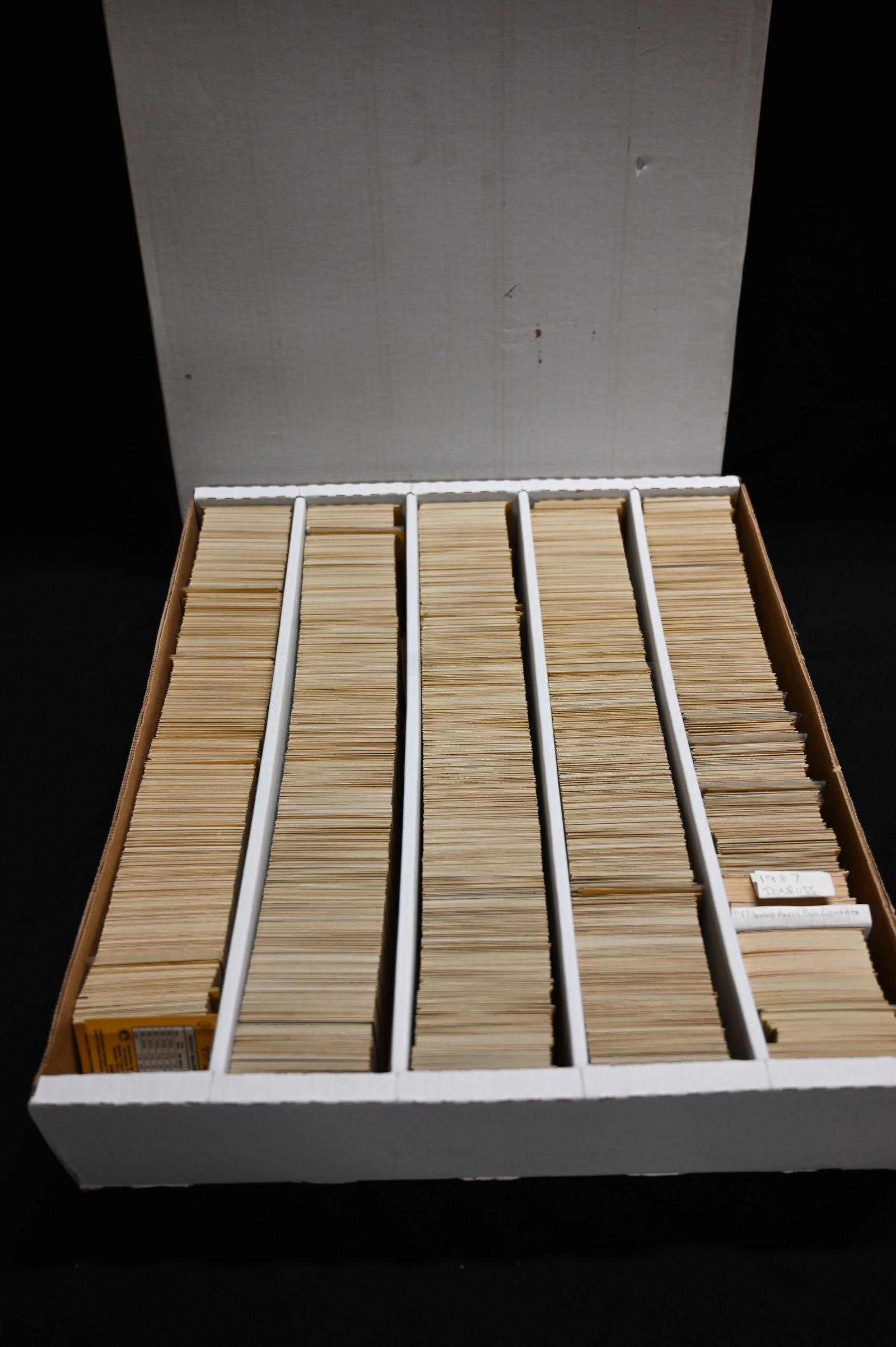 Approx. 5000 Baseball Cards 1987 Donruss. (1 of 7)