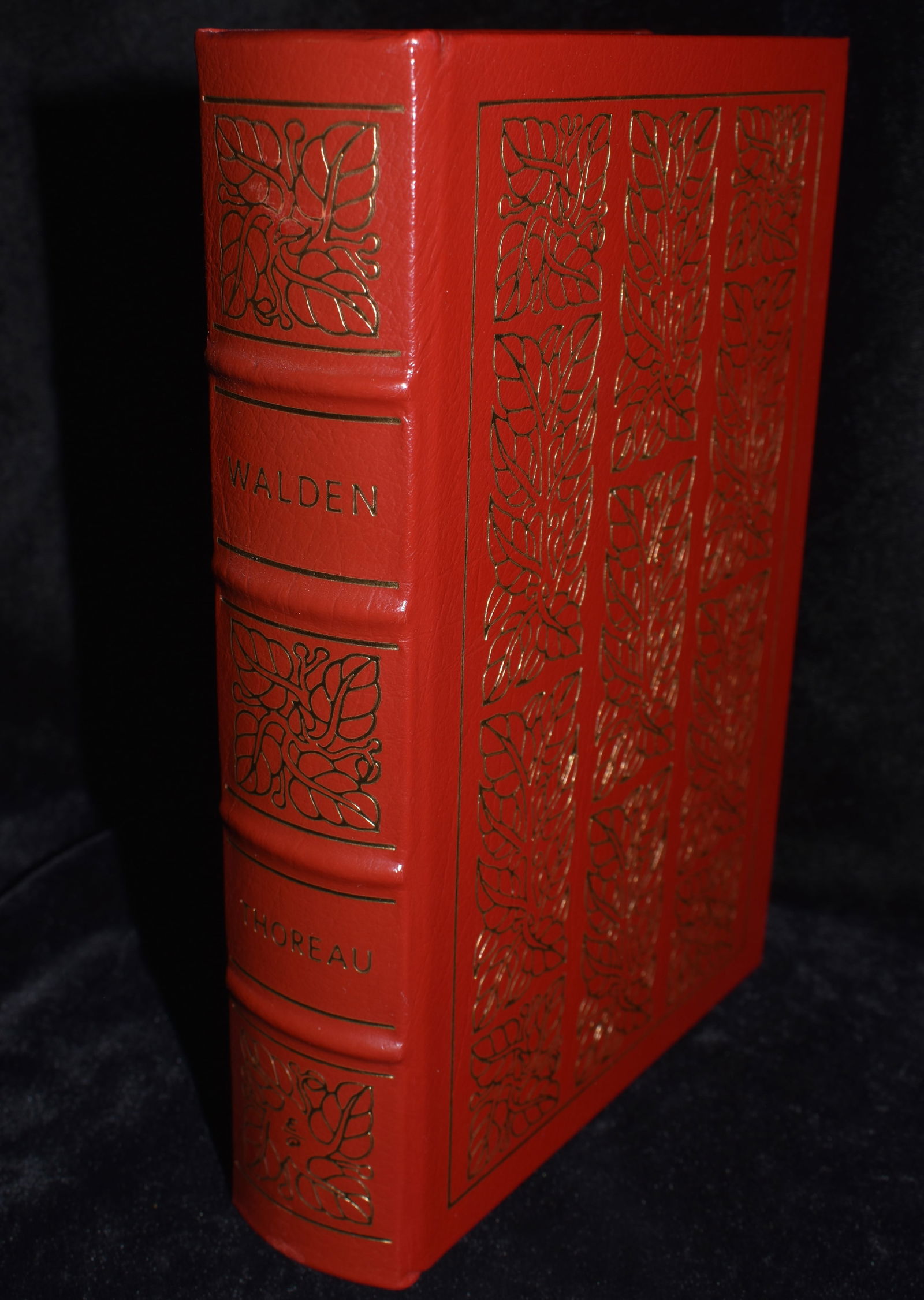 1981 WALDEN or Live In The Woods by Henry David Thoreau - Easton Press Full Leather (1 of 7)