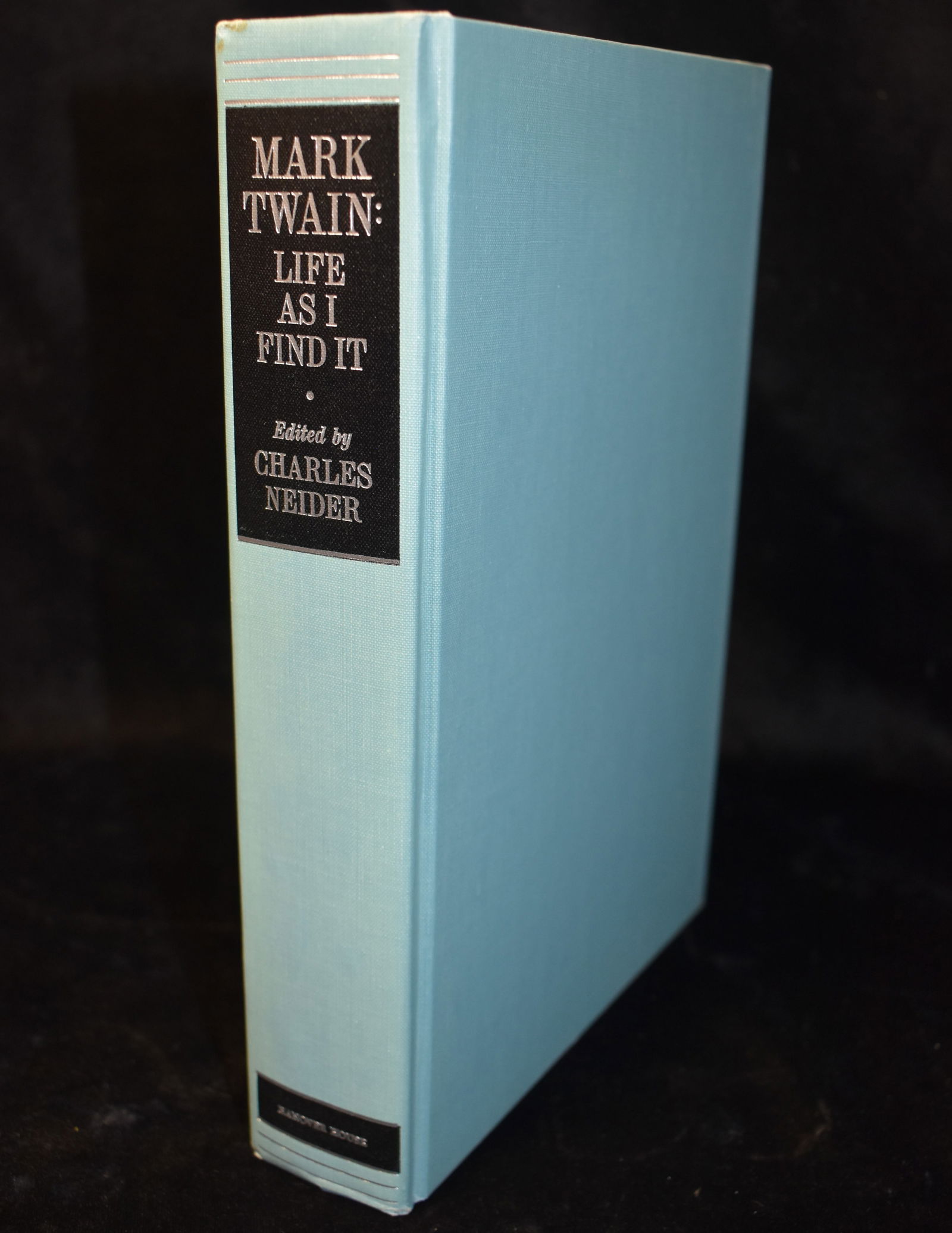 1961 Life As I Find It by Mark Twain 1st Edition (1 of 6)