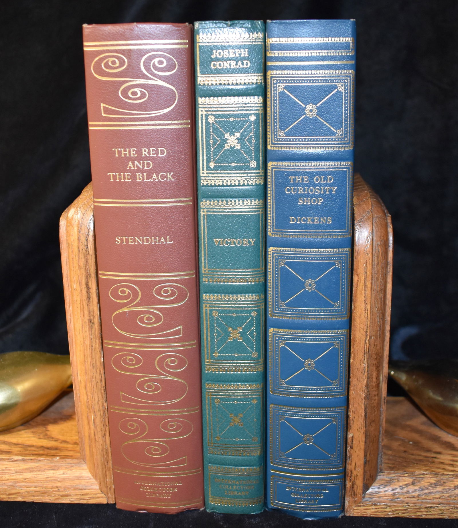 The Old Curiosity Shop, The Red and the Black & Victory - Decorative Hardback Books (1 of 10)