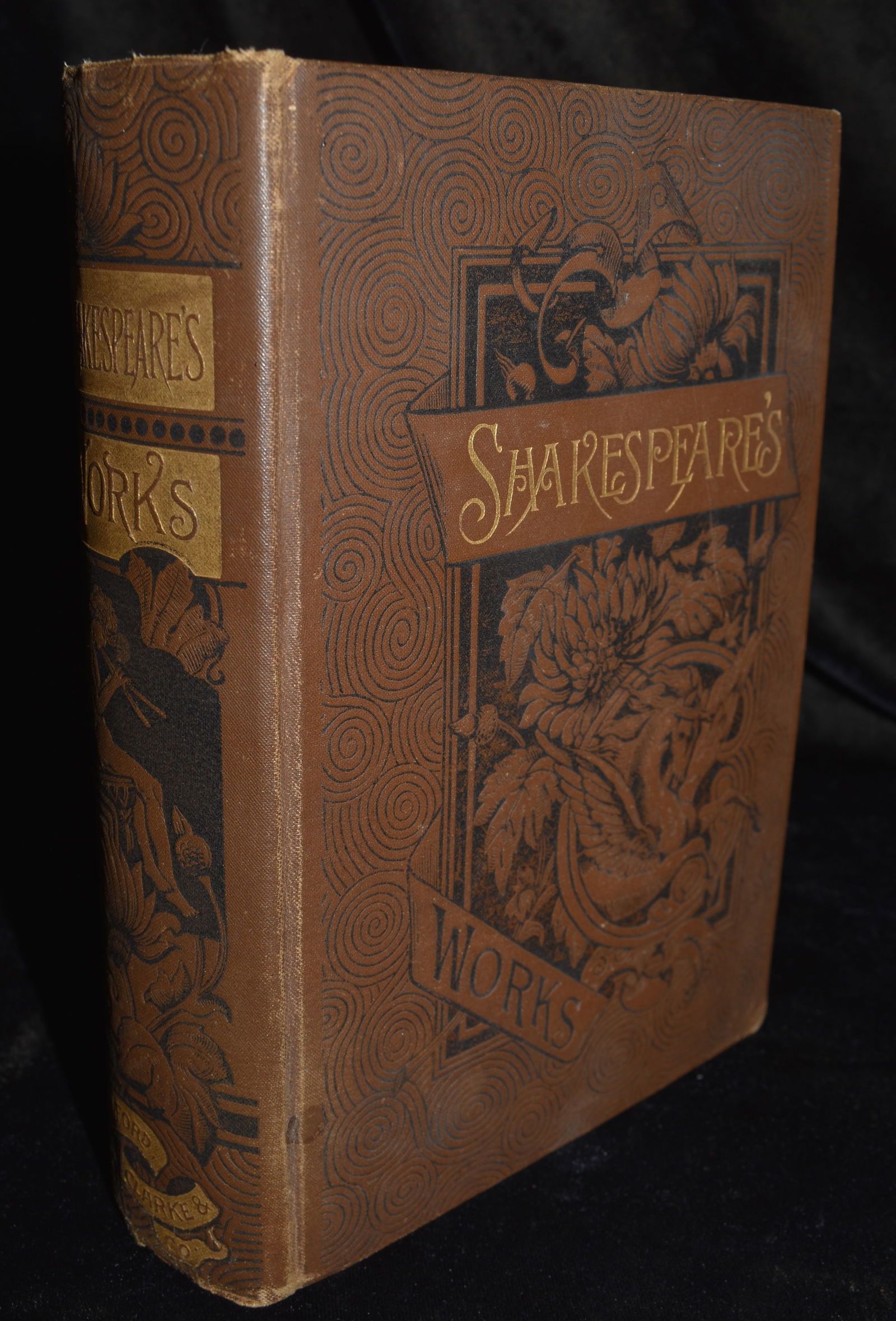 1887 The Complete Works of William Shakespeare: The Complete Works of William Shakespeare by Clark, W.G. (ed). Published by Belford Clarke & Co., 1887. Publishers original brown cloth hardback with gold gilt. Fair condition. Cover has some wear. Se