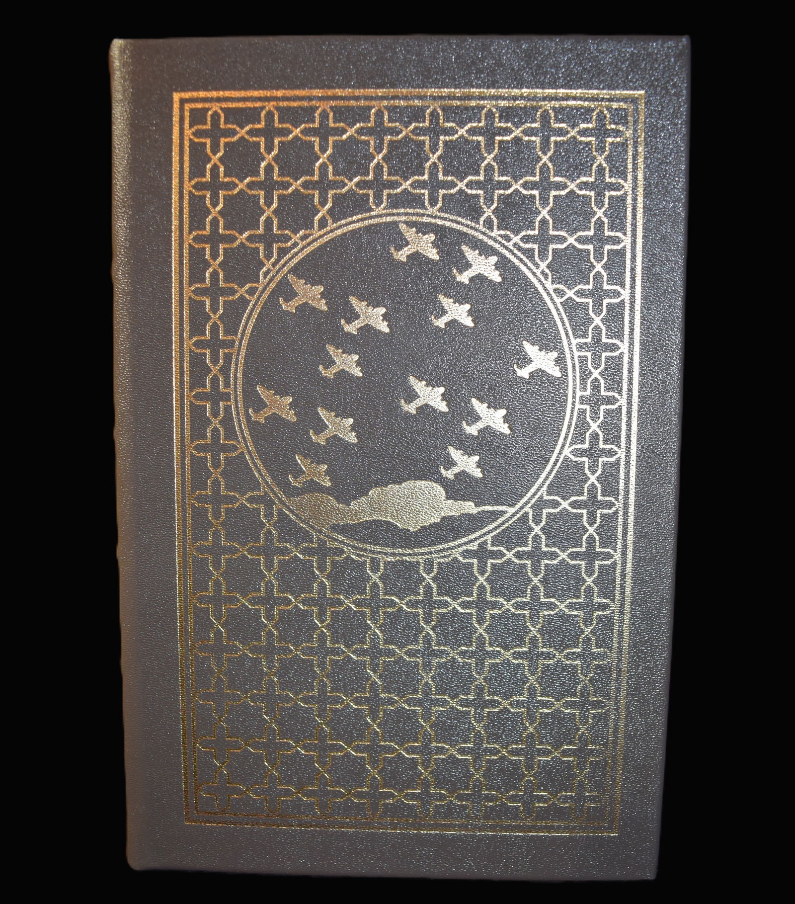 The Splendid and the Vile by Erik Larson - Easton Press Full Leather Hardback 2021: The Splendid and the Vile by Larson, Erik. Published by The Easton Press,, Norwalk, CT, 2021. Fine condition full leather hardback with gold gilt to cover and page edges. Collector's Edition. Easton P