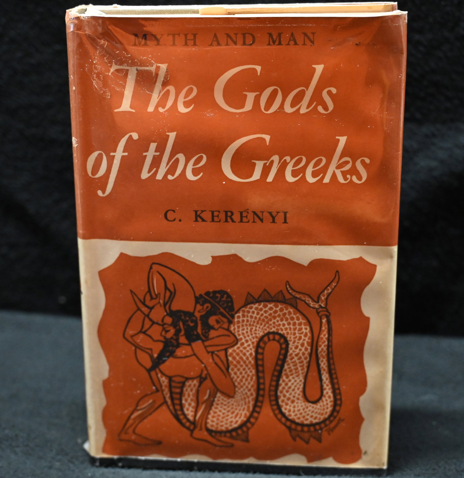 1951 1st Edition - The Gods of the Greeks: Hardcover. Condition: Very Good. Dust Jacket Condition: Very Good. 1951 First Edition. Drawing upon a wealth of primary sources, Kerenyi offers a scholarly and entertaining survey of the most importan