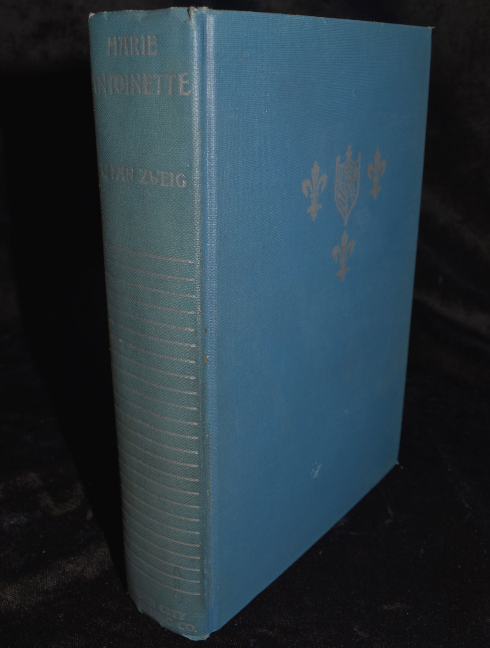 1933 Marie Antoinette by Stefan Zweig (1 of 7)