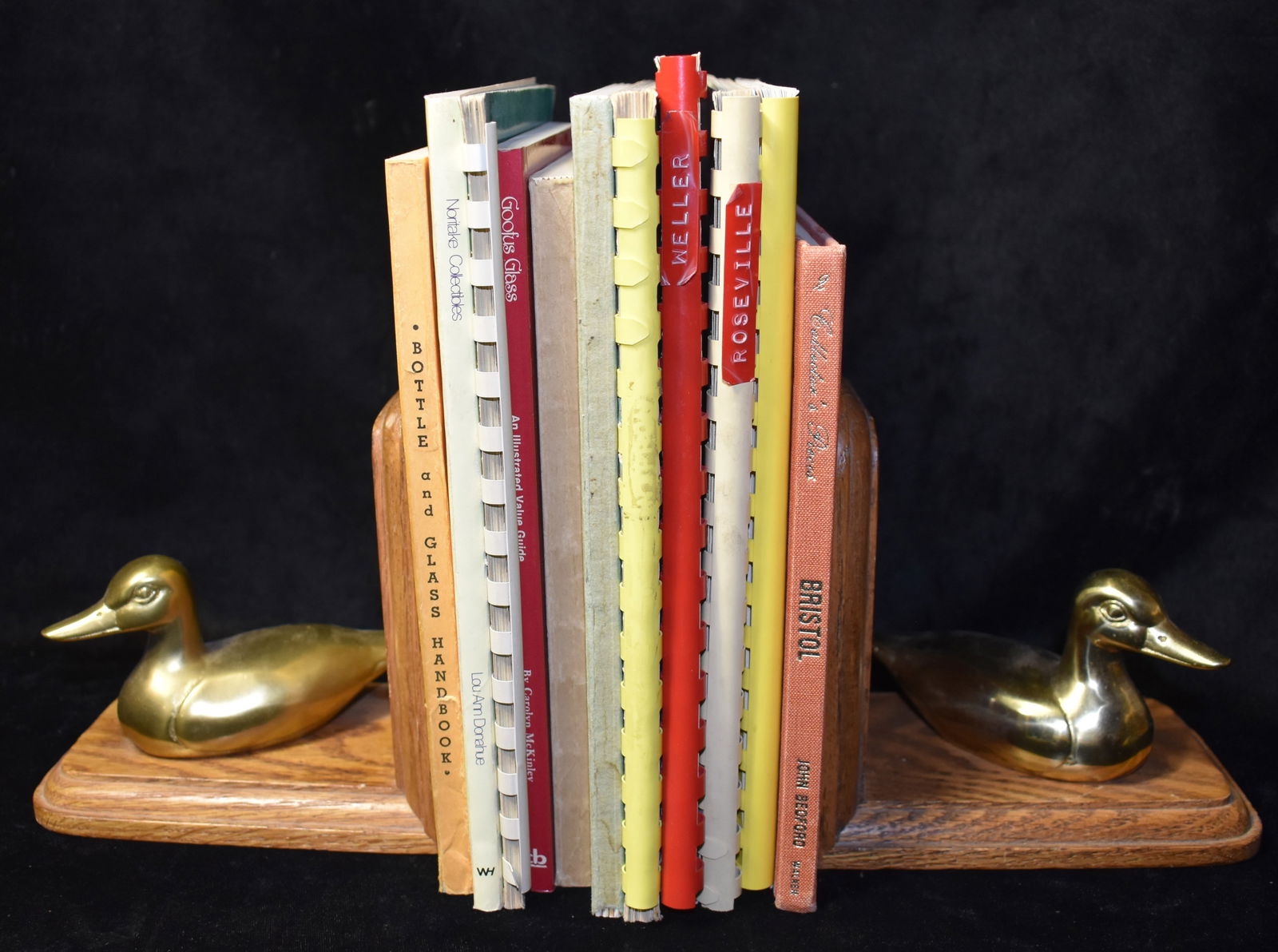 11 Books on Collector Glass, Porcelain & Pottery 1940's to 1980's: Bottle and Glass Handbook: A History of Bottles Showing Their Various Styles, Types and Uses From Ancient Times to the Present Edited by MAUST, Don. Published by E.G. Warman, Uniontown, Pennsylvania,