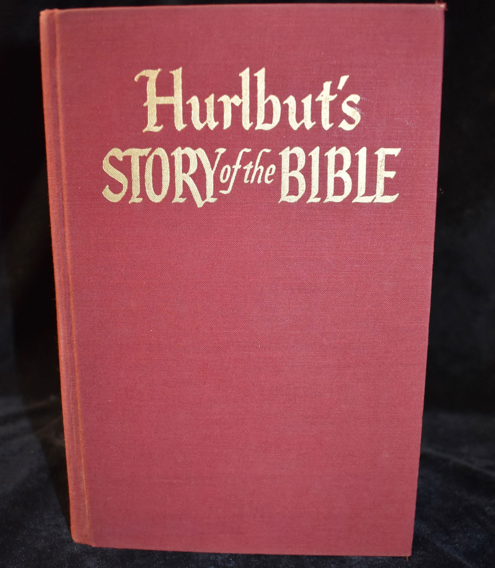 Hurlbut's Story of the Bible For Young and Old - 1944 Hardback: Hurlbut's Story of the Bible by Jesse Lyman Hurlbut. Published by The John C. Winston Company, 1944. Very good condition hardback w/ dust cover. Dust cover is very worn. Book shows signs of use but st