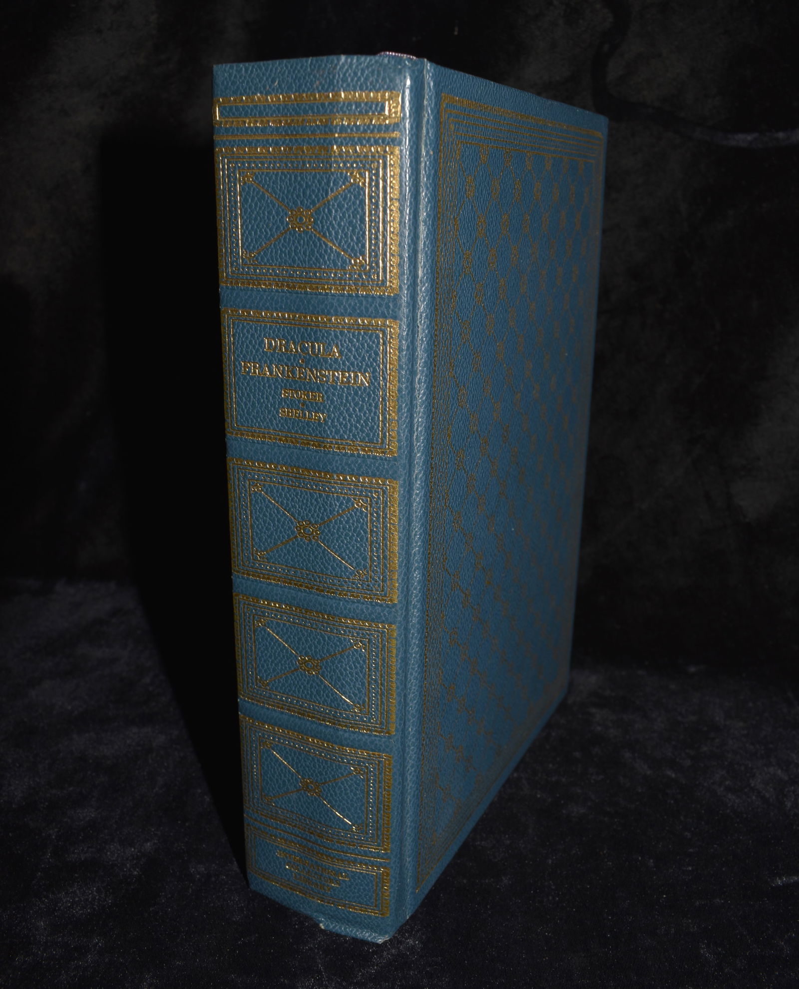 Dracula & Frankenstein by Stoker, Bram & Mary Wollstonecraft Shelley - Faux Leather Hardback (1 of 6)