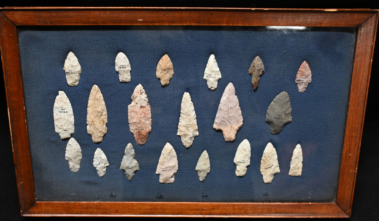 20 Arrowheads Found in Logan Co. Illinois Ex: Dean Downing Collection Displayed in a 13 1/2" x 21 (1 of 7)