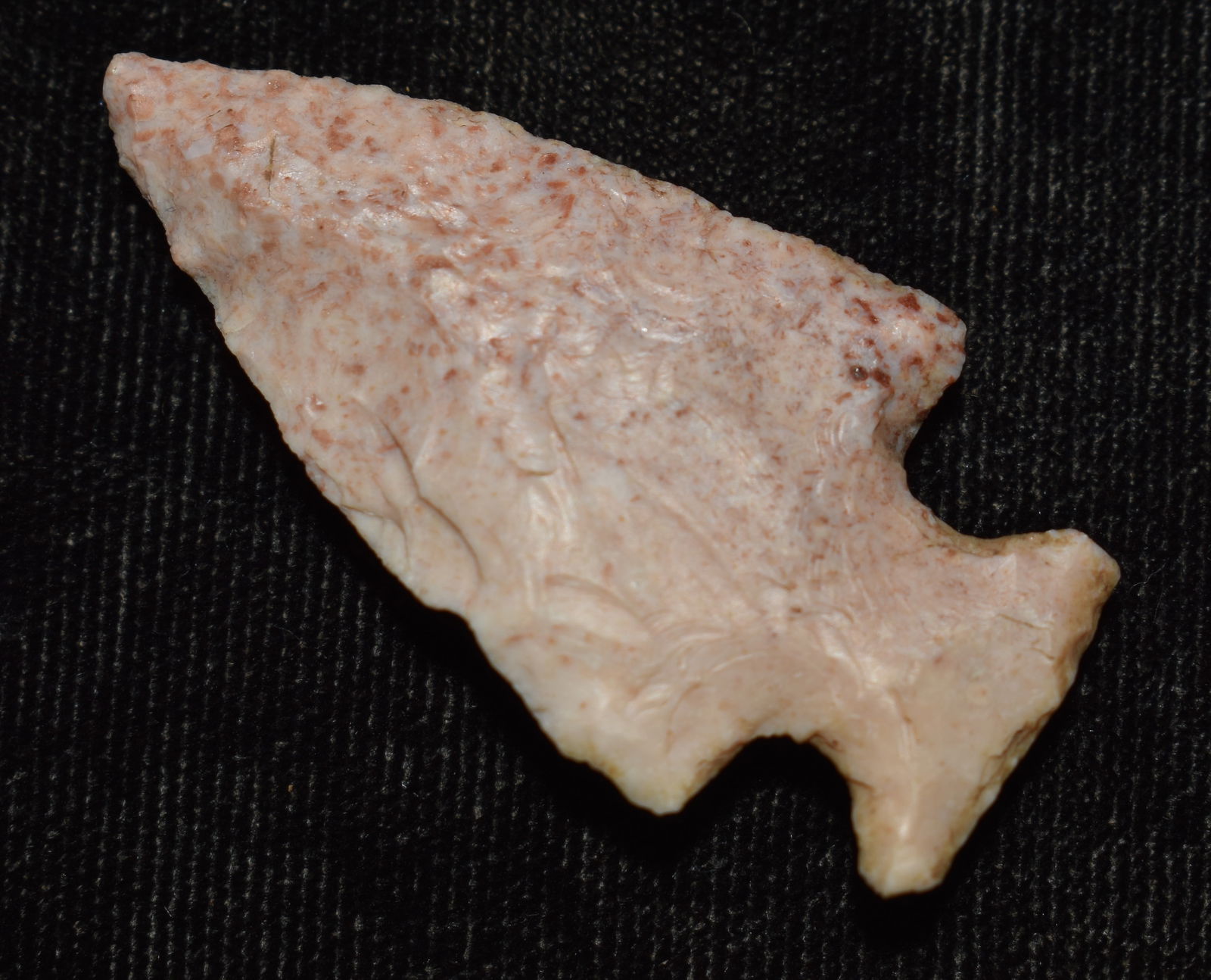 1 3/4" Bottleneck Arrowhead found in Lincoln County, Ill (1 of 7)
