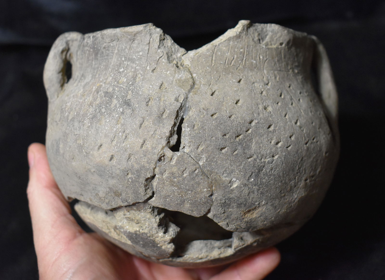 5 3/4" Two Handled Mississippian Pottery Vessel found in IL or Kentucky (1 of 7)