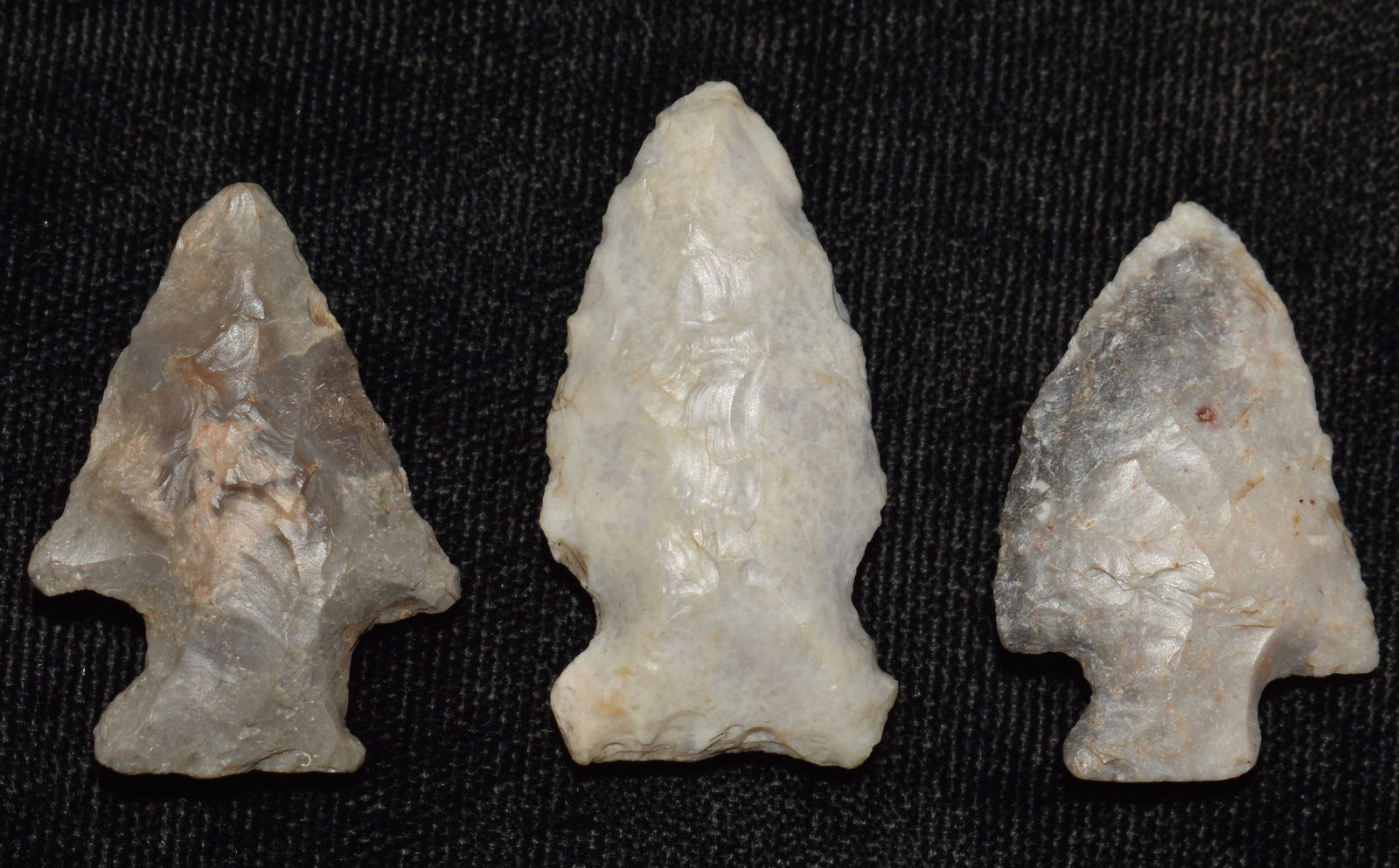 3 Small Native American Arrowheads found in Lincoln County, Missouri (1 of 3)