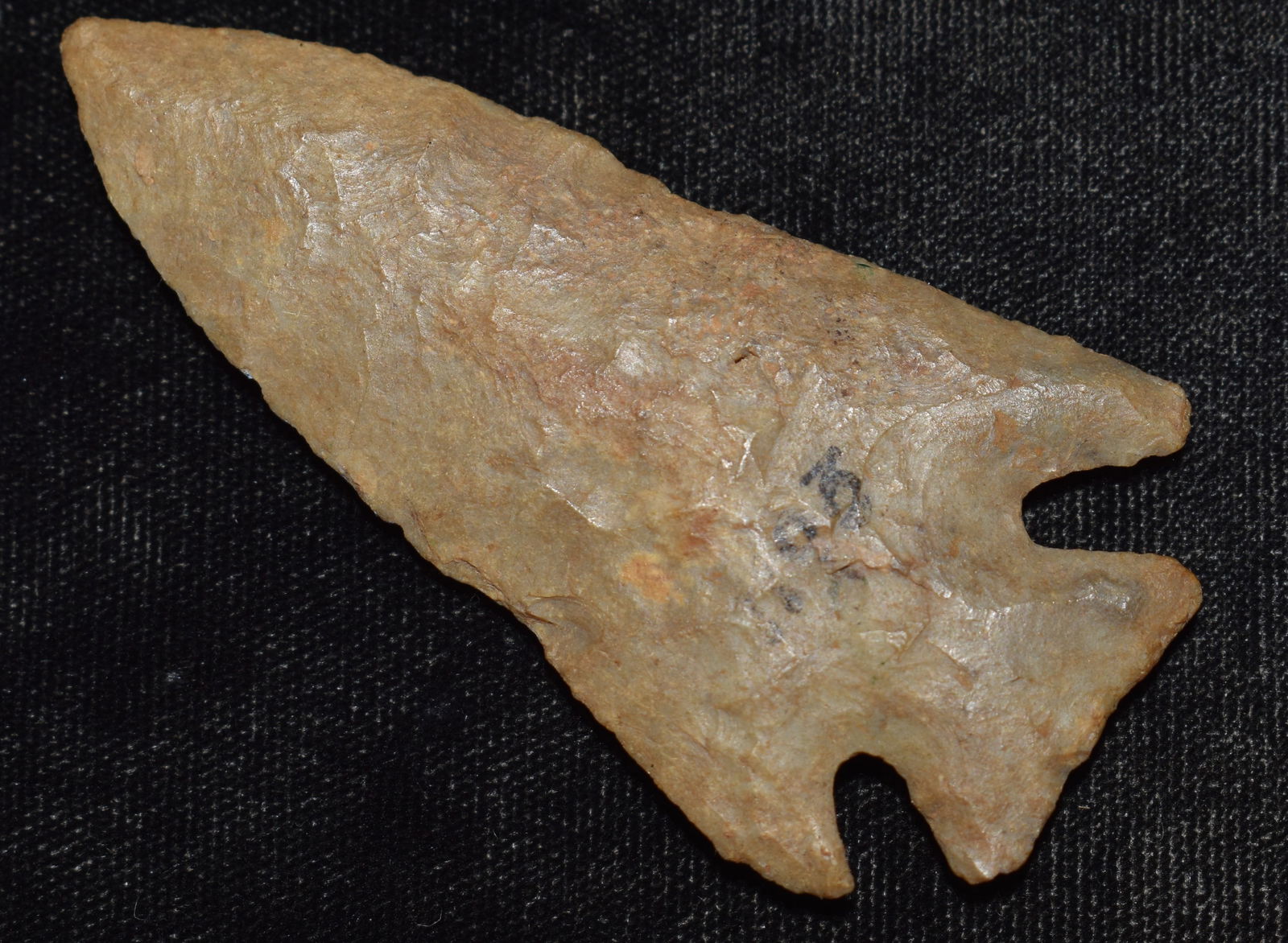 2 3/4" Nicely Developed Kirk Corner Notch found in Eastern Indiana (1 of 9)