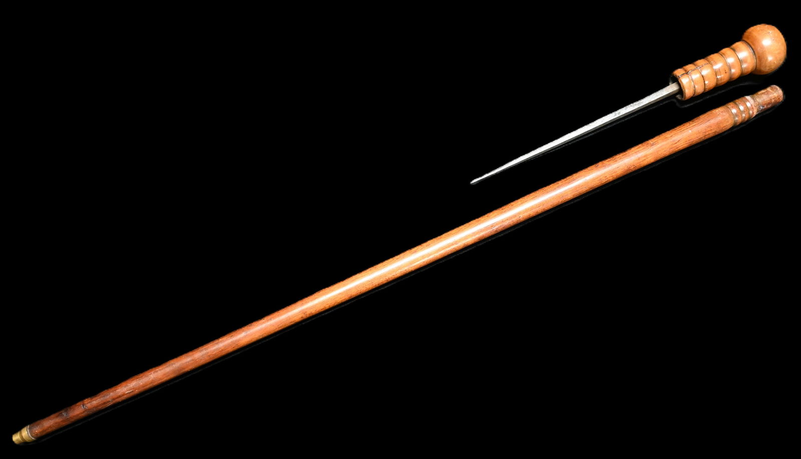 33" Wood Dagger Cane. (1 of 6)