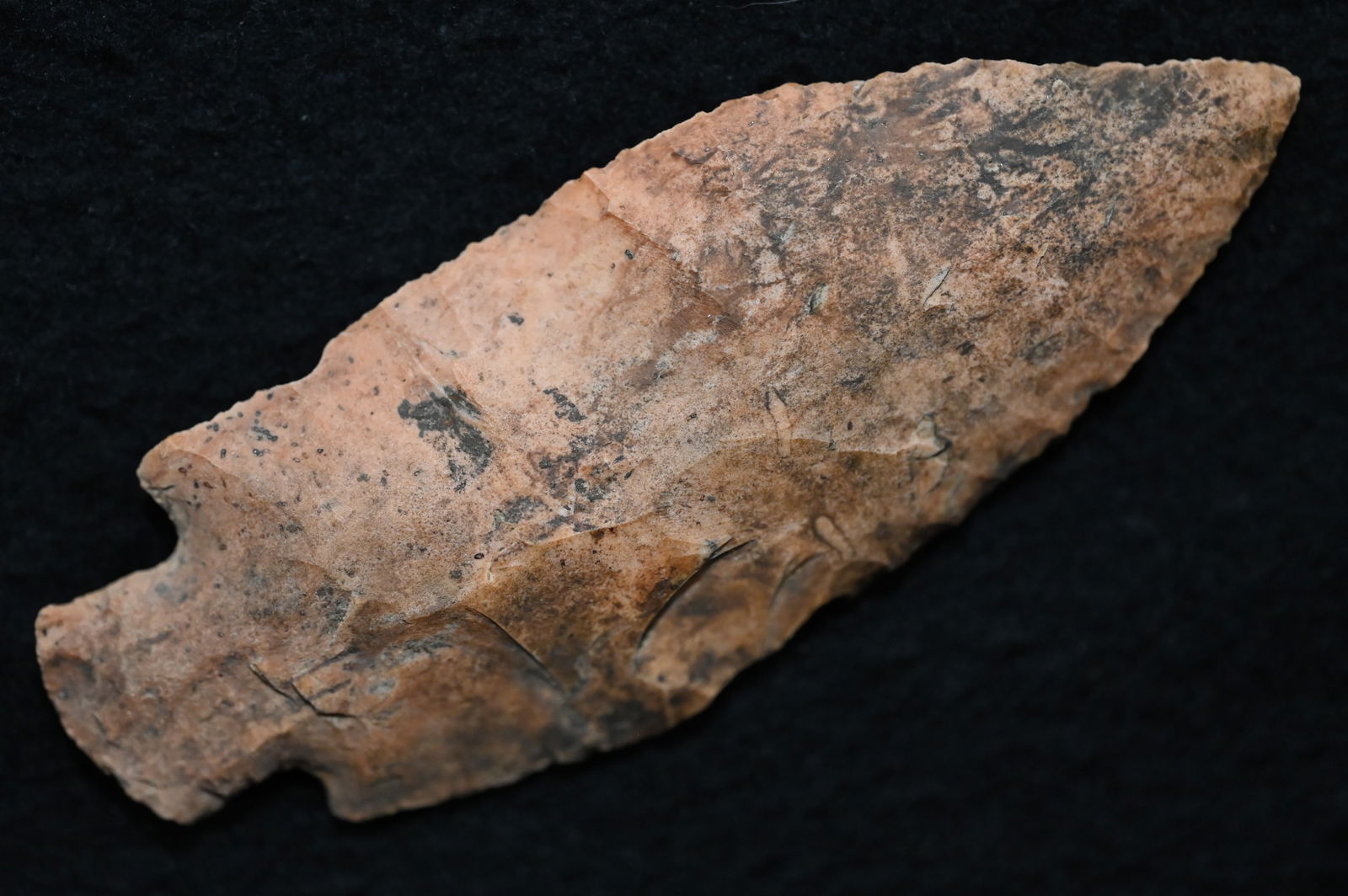 4" Benton Bottle Neck Arrowhead Found in Tennessee/Kentucky area. Ex: Walt McIntyre Collection. (1 of 5)