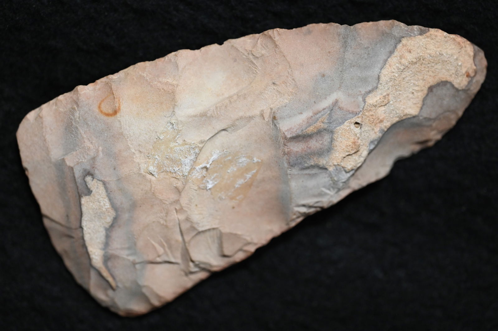 3 5/16" Tabular Chert Woodland Knife Found in Pettis Co. Missouri. (1 of 5)
