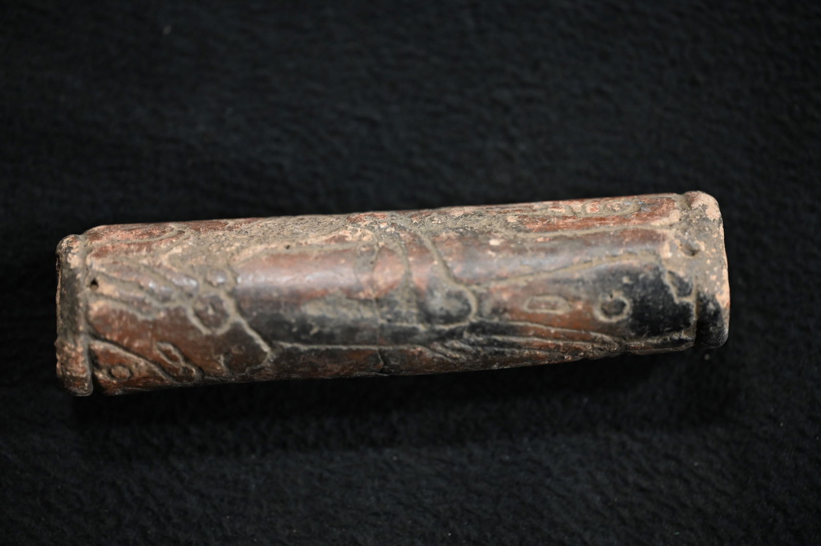 Ancient Pre-Columbian Pottery Cylinder Seal. (1 of 7)