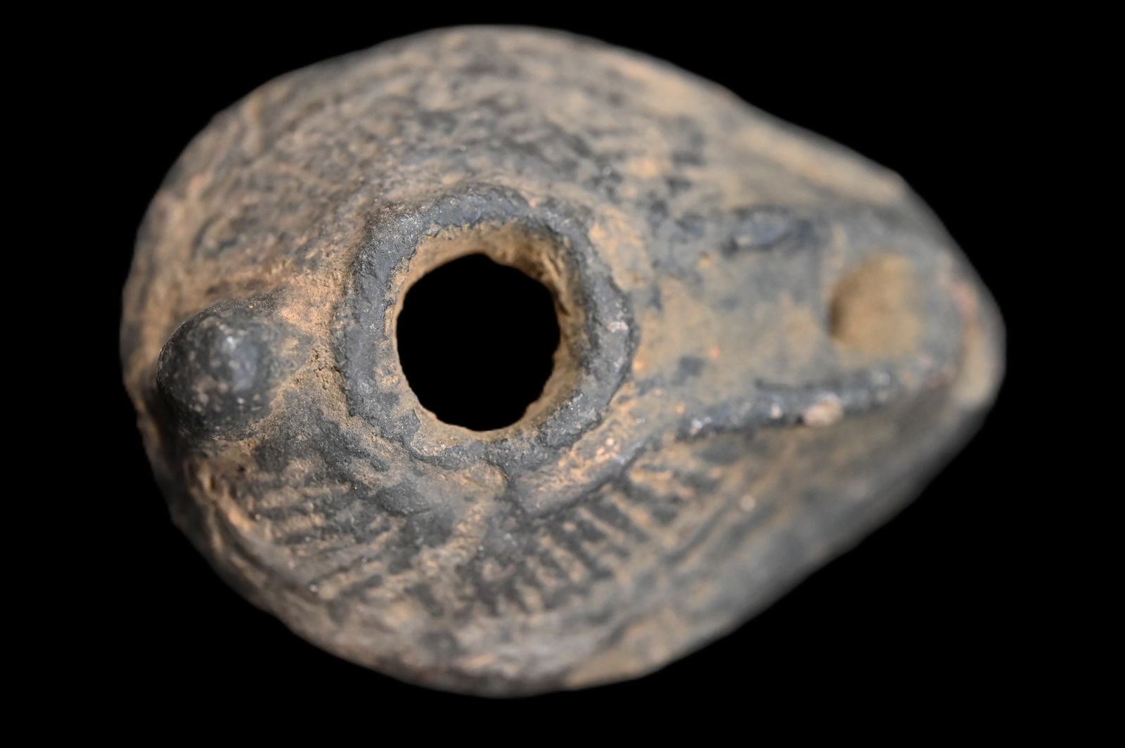 Holy Land Terracotta Oil Lamp Circa 400-700 AD. 3" long. (1 of 5)