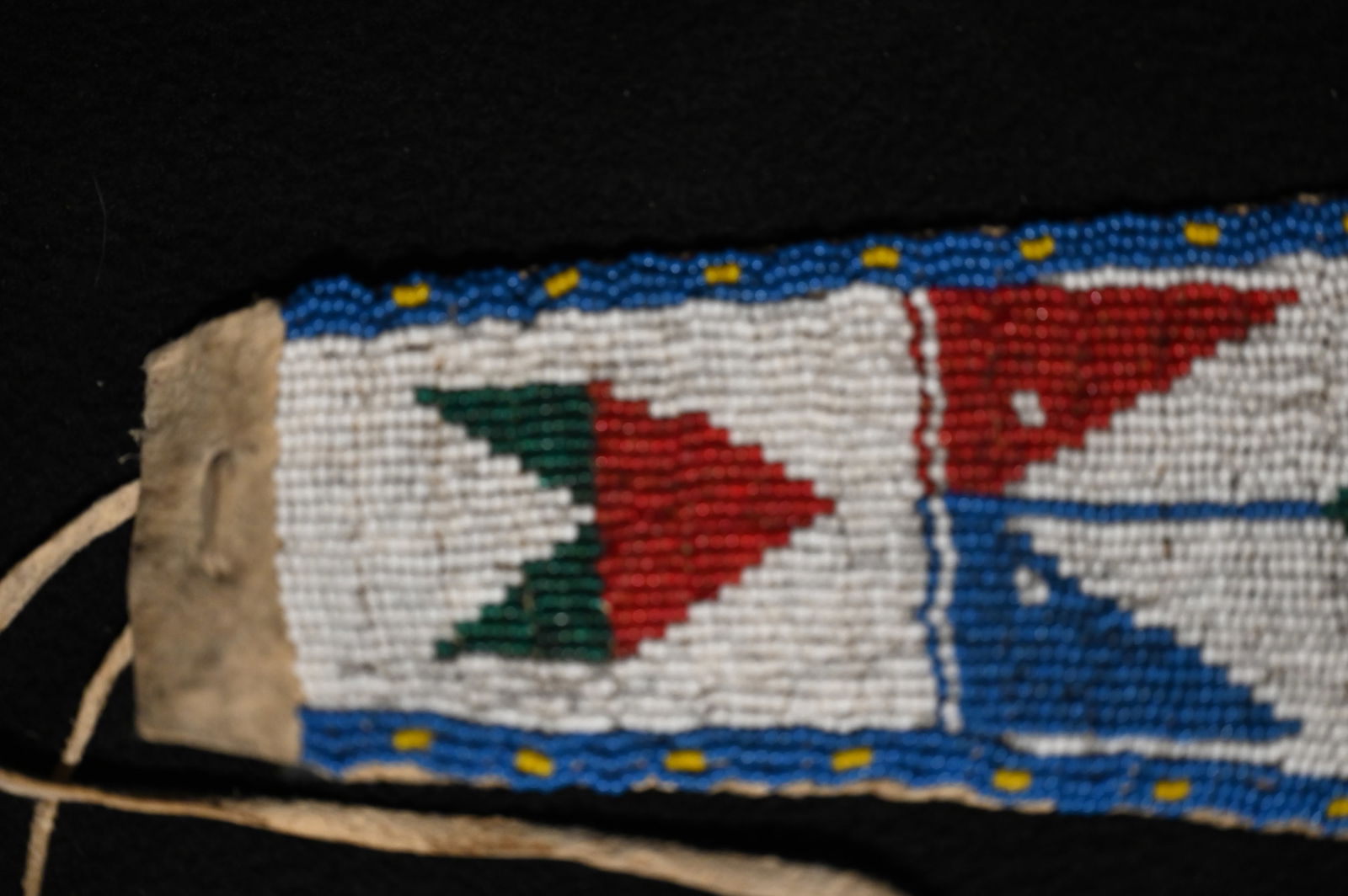 Beaded 10 1/2" Tomahawk Drop. - 6