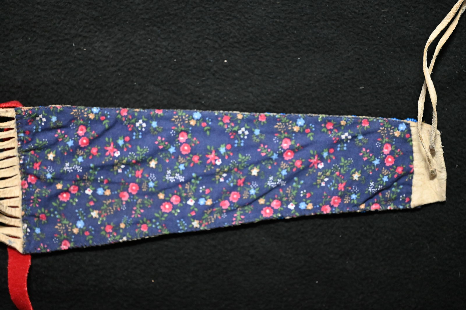 Beaded 10 1/2" Tomahawk Drop. - 7