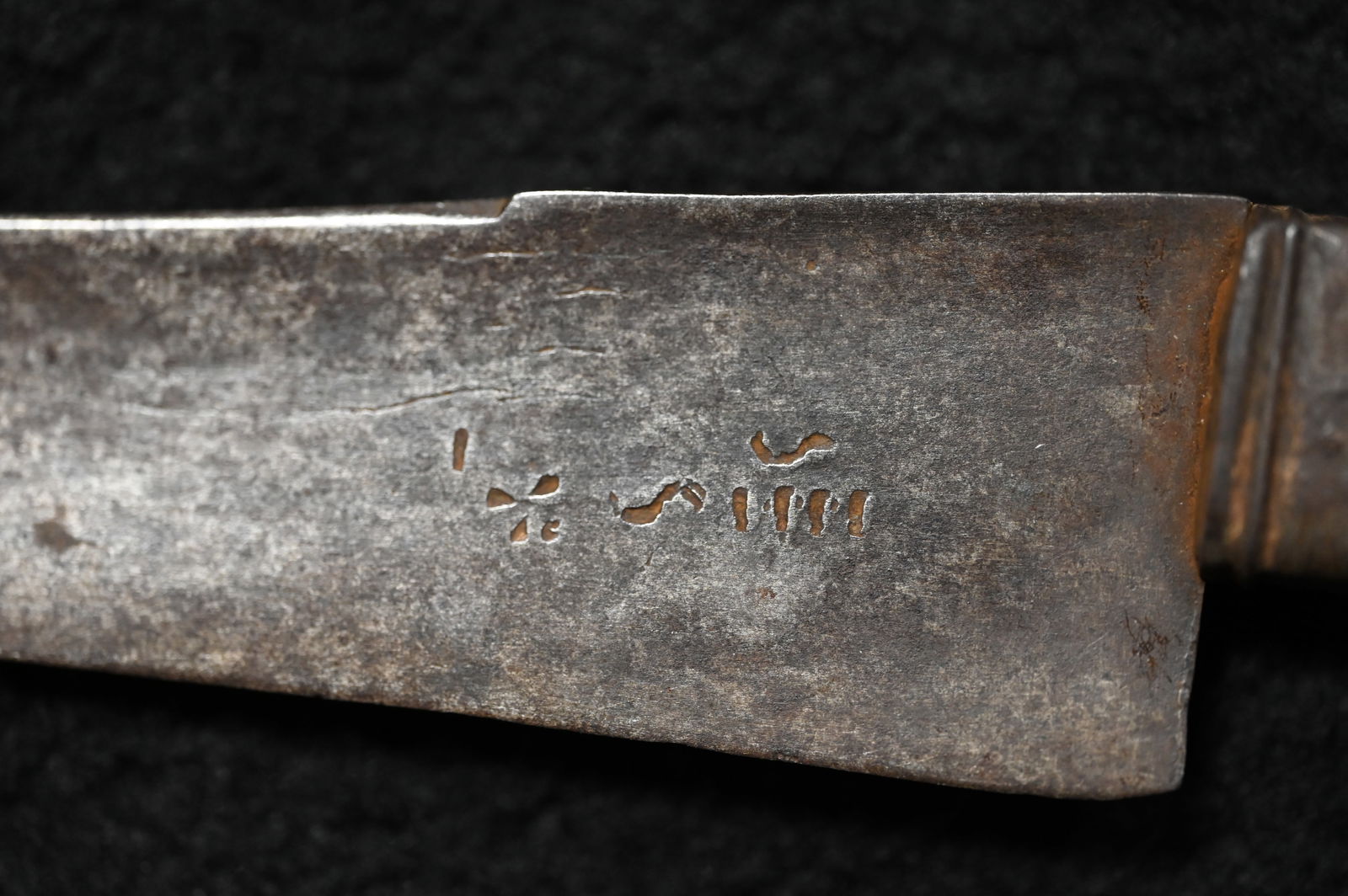 African 9" Dagger Knife 5" blade. - 3