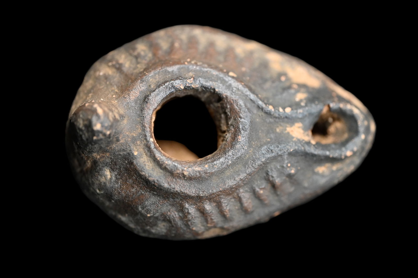 Holy Land Terracotta Oil Lamp Circa 400-700 AD. 3" long. (1 of 5)