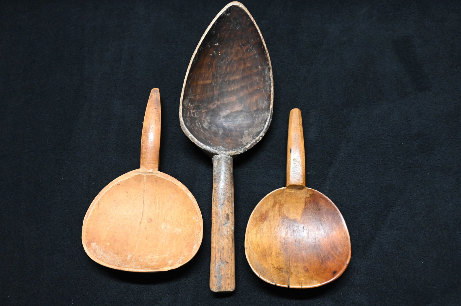 Wood Scoop with 2 Butter Paddles 14". (1 of 7)