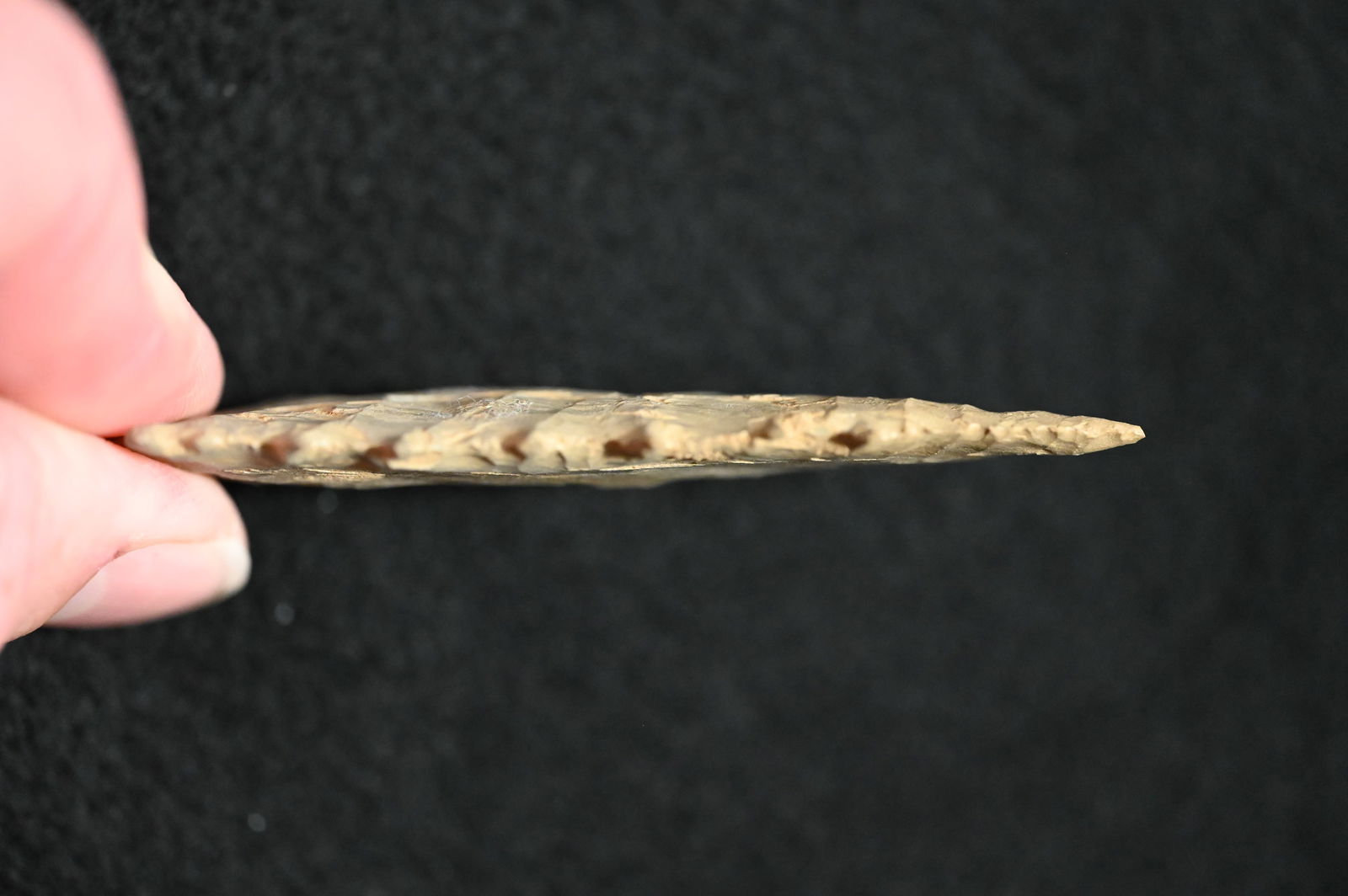 3 1/2" Eccentric Arrowhead Modern Made. - 3