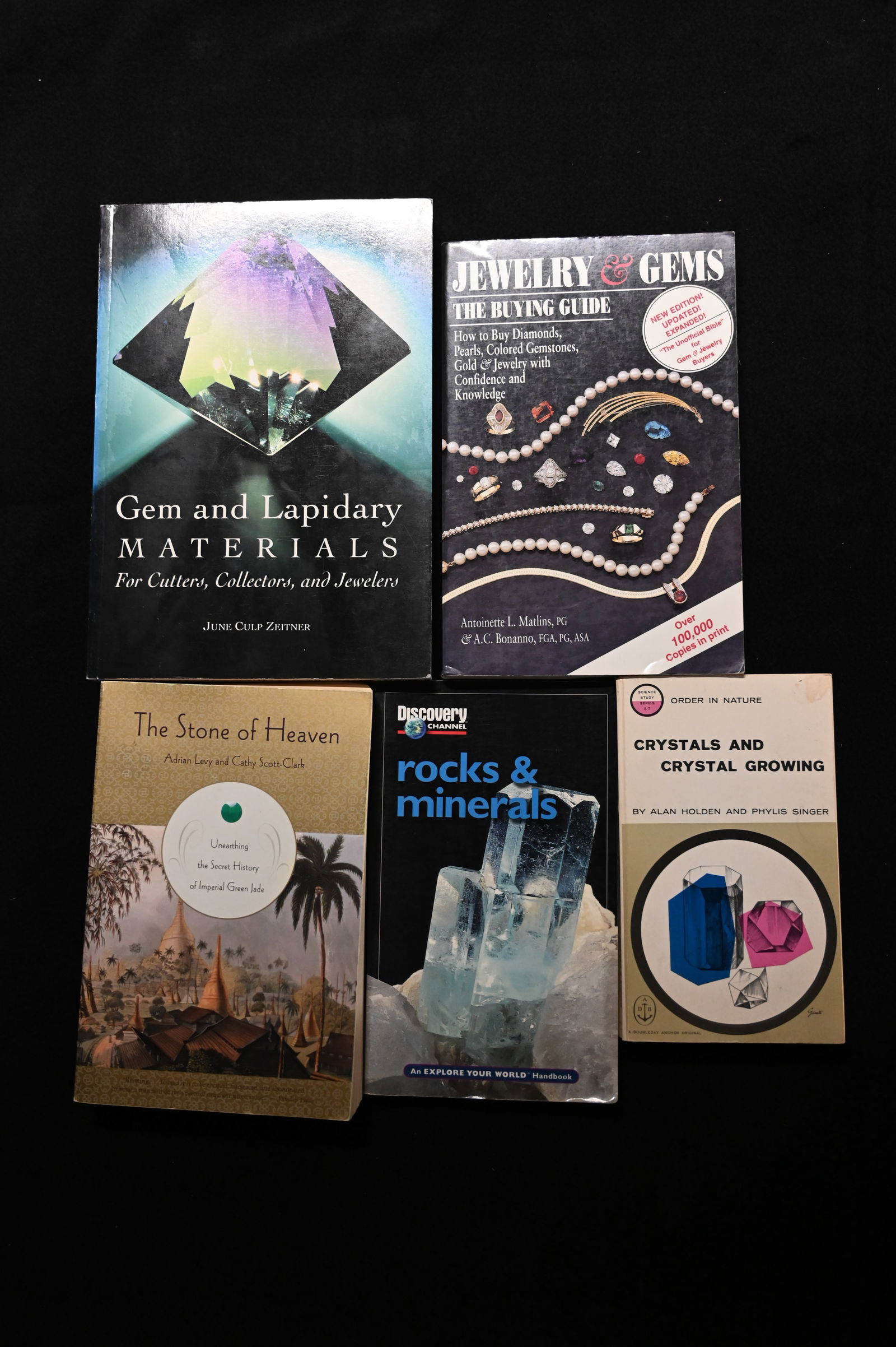 5 Gem & Minerals Softcover Books.: Crystals and Crystal Growing, Rocks and Minerals, The Stone of Heaven, Jewelry and Gems. Gem and Lapidary Materials.