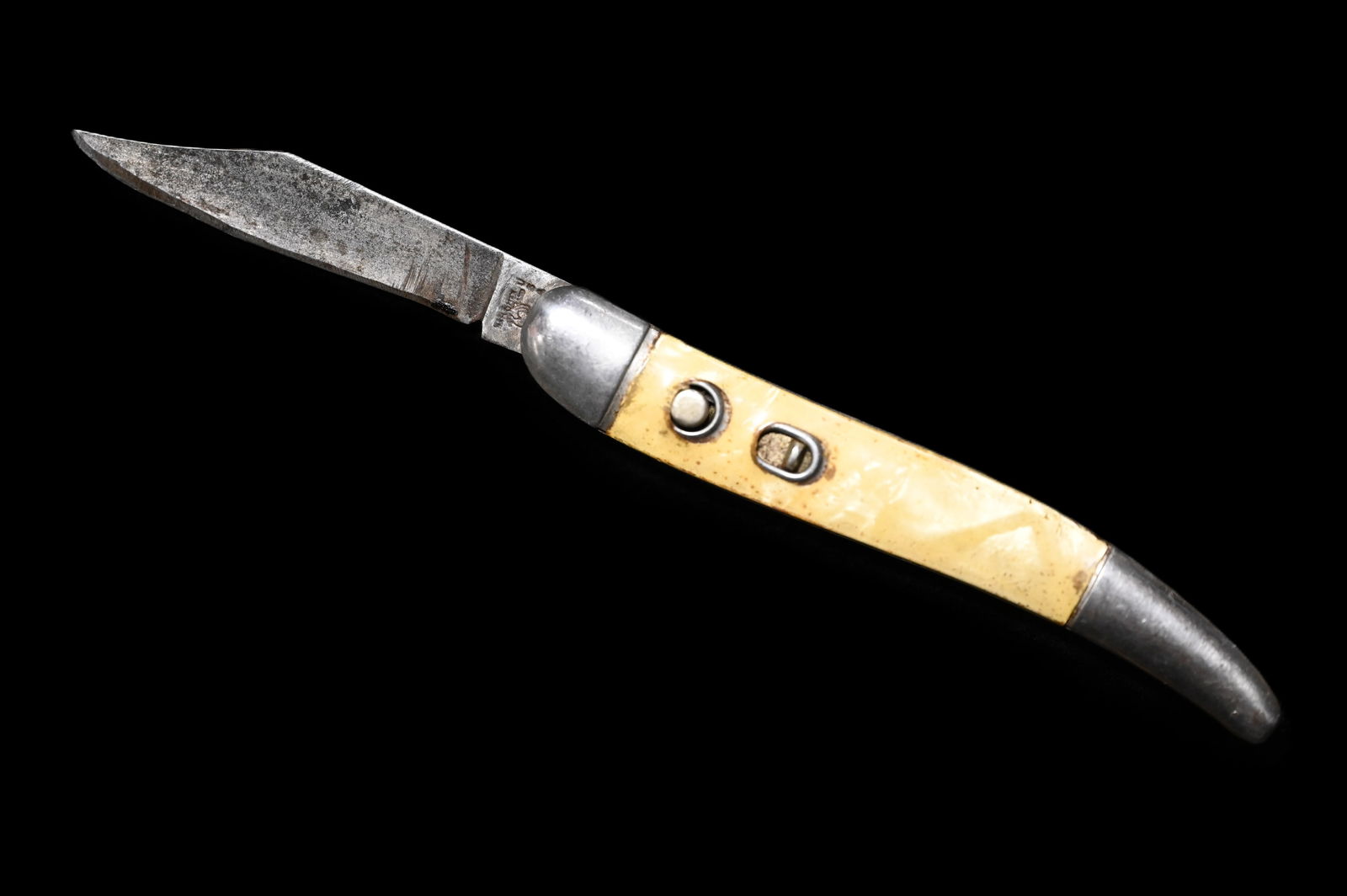 Hammer Brand Switchblade Knife Cracked Ice Handle. Spring is broke. 2 1/2" blade. (1 of 8)