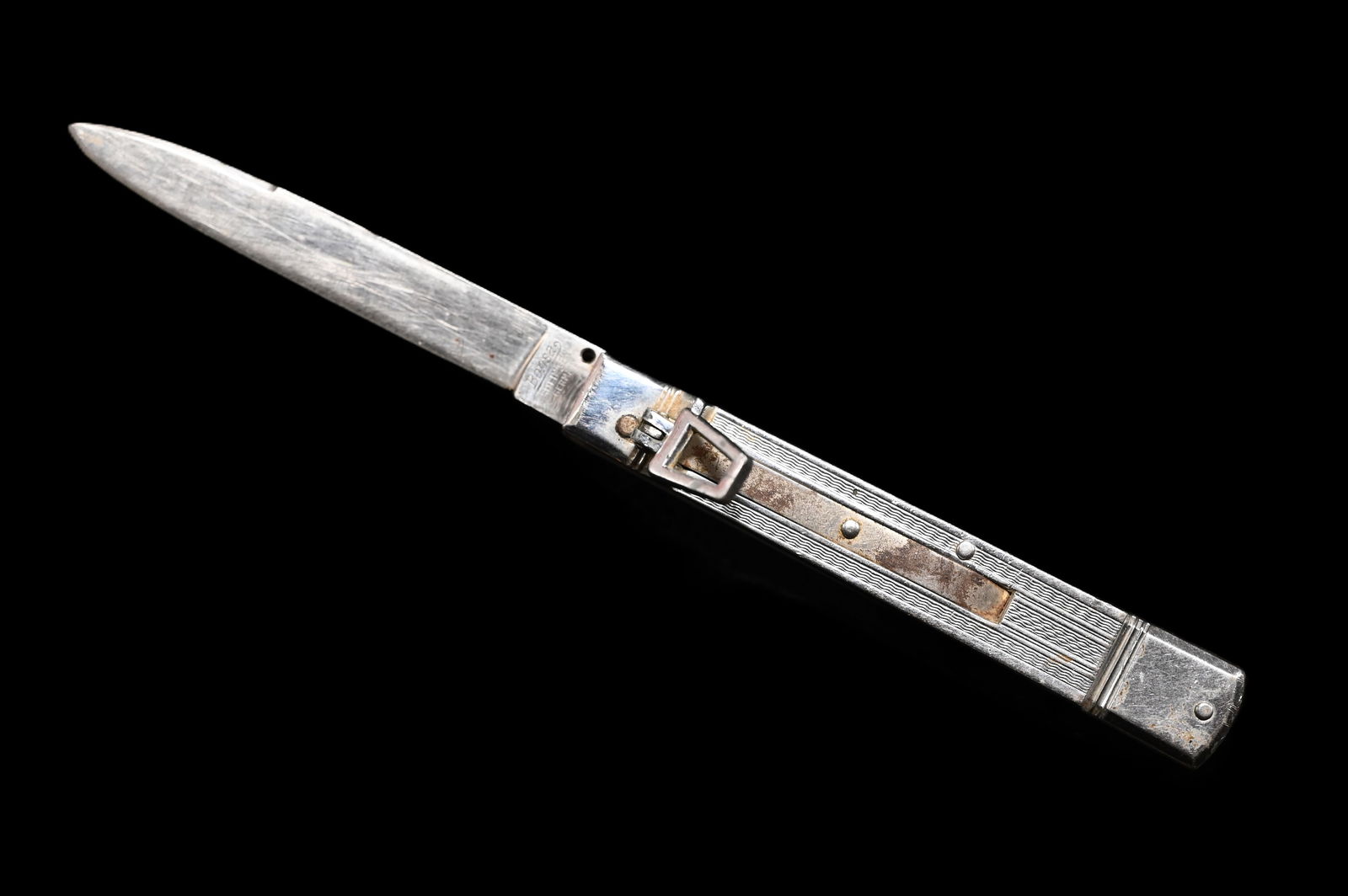 Bonds Solingen Germany Switchblade Knife 3 7/16" blade. Spring is broke. (1 of 8)