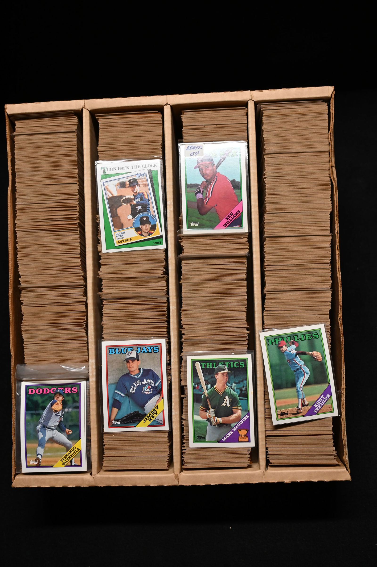 3000 Approx. Baseball Cards 1988 Topps stored in a large collector card box. We did not search (1 of 3)
