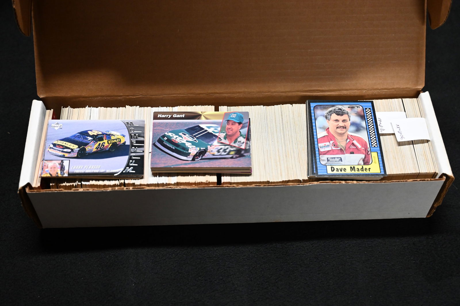 Approx. 800 NASCAR Racing Cards Mixed Group 1990's.: Approx. 800 NASCAR Racing Cards Mixed Group 1990's.