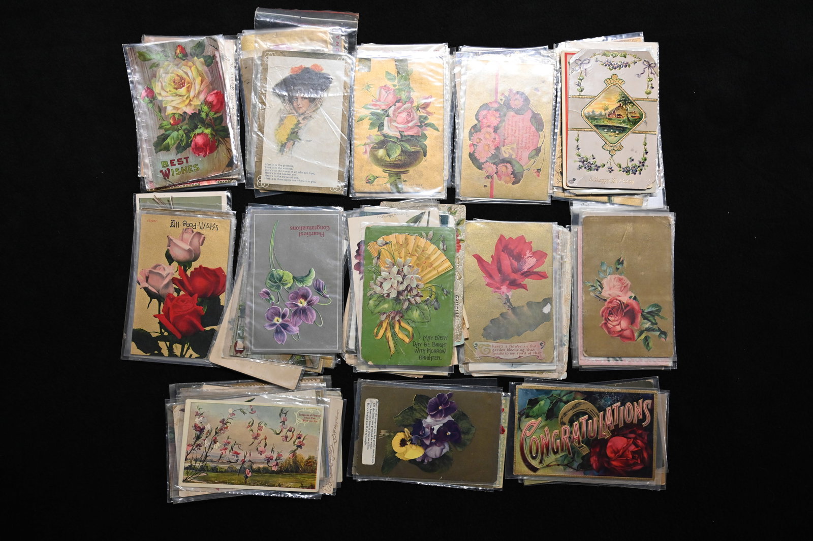 Over 100 Vintage Greeting & Postcards Early to Mid 1900's. (1 of 7)