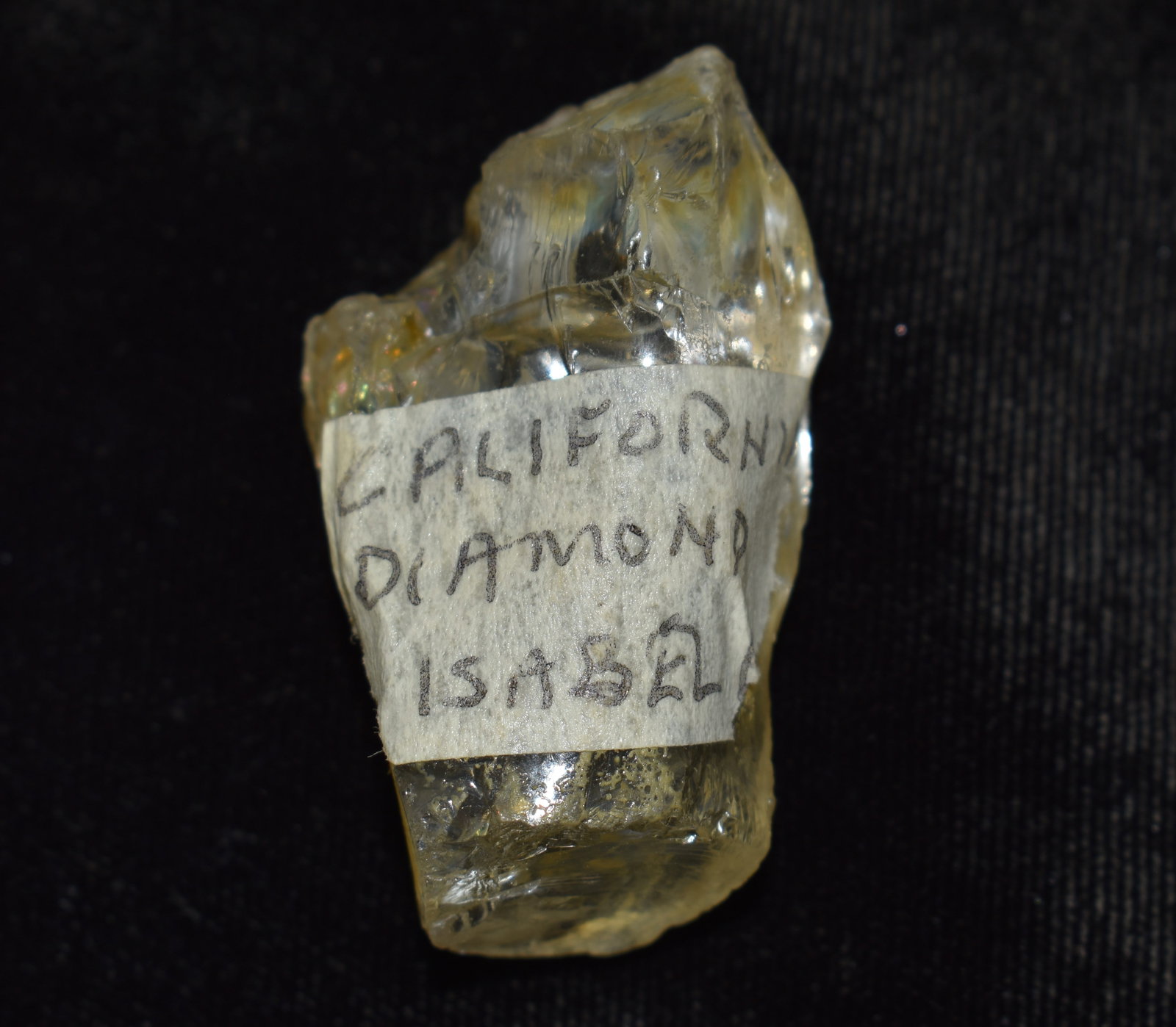 California Diamond Quartz Crystal – 1 1/2" Double-Terminated, High-Translucency Collector Specimen: California Diamond, a naturally formed double terminated quartz crystal from California, prized for its clarity and brilliant glass like luster. The crystal measures approximately 1 1/2 inches long wi