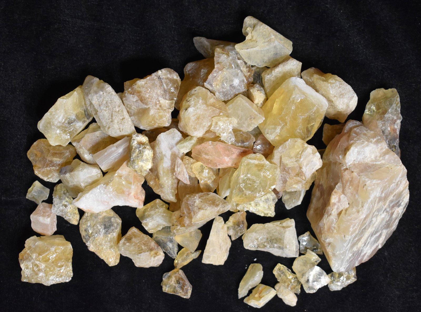 15 oz Lot of Rough Natural Citrine – Yellow Quartz Crystal Fragments – Up to 2.5" (1 of 7)