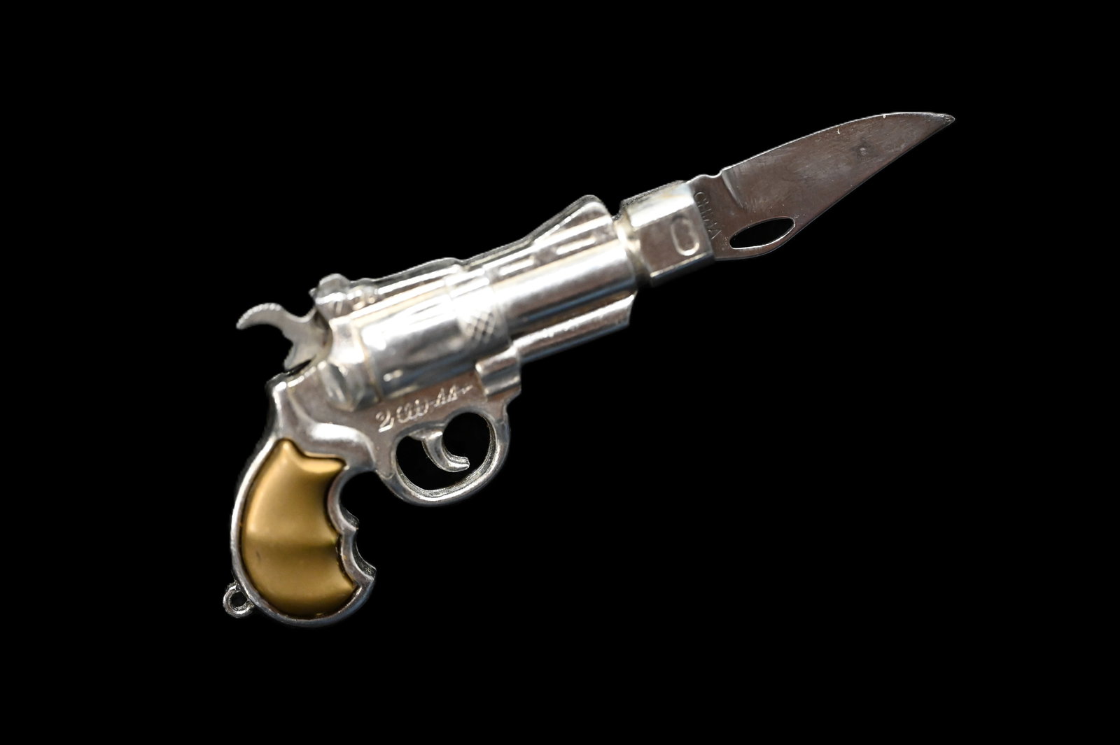 Eagle Revolver Switchblade Knife 1 1/4" blade. (1 of 8)