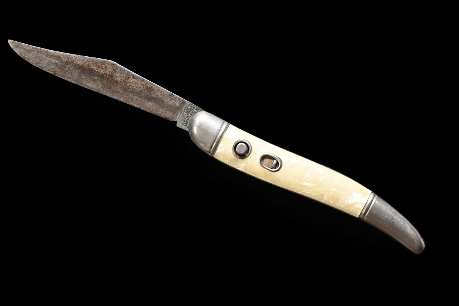 Imperial Switchblade Pocket Knife 3 3/16" blade cracked ice handle. (1 of 8)