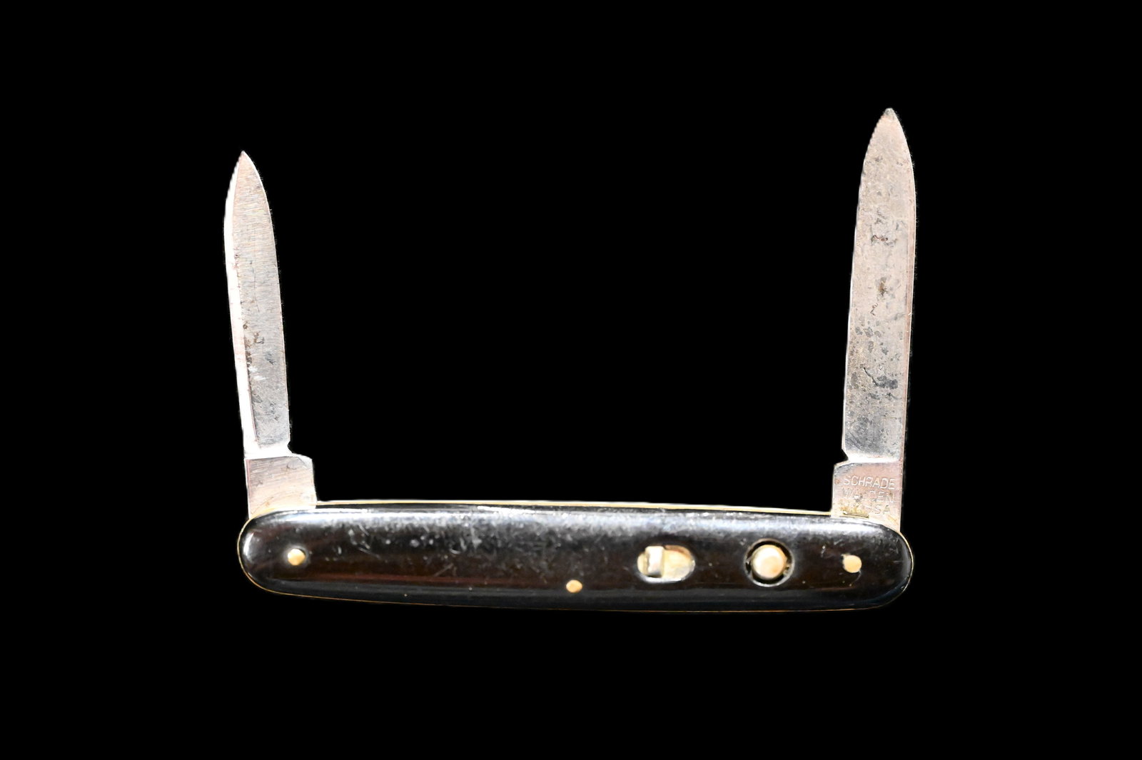 Schrade Walden Double Switchblade Knife. - 2