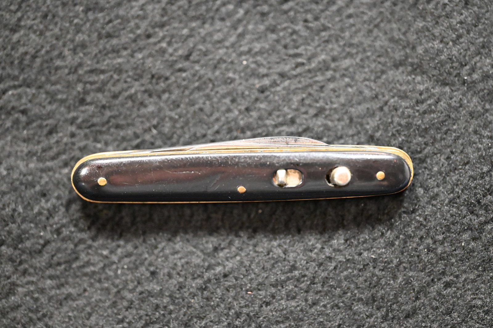 Schrade Walden Double Switchblade Knife. - 9