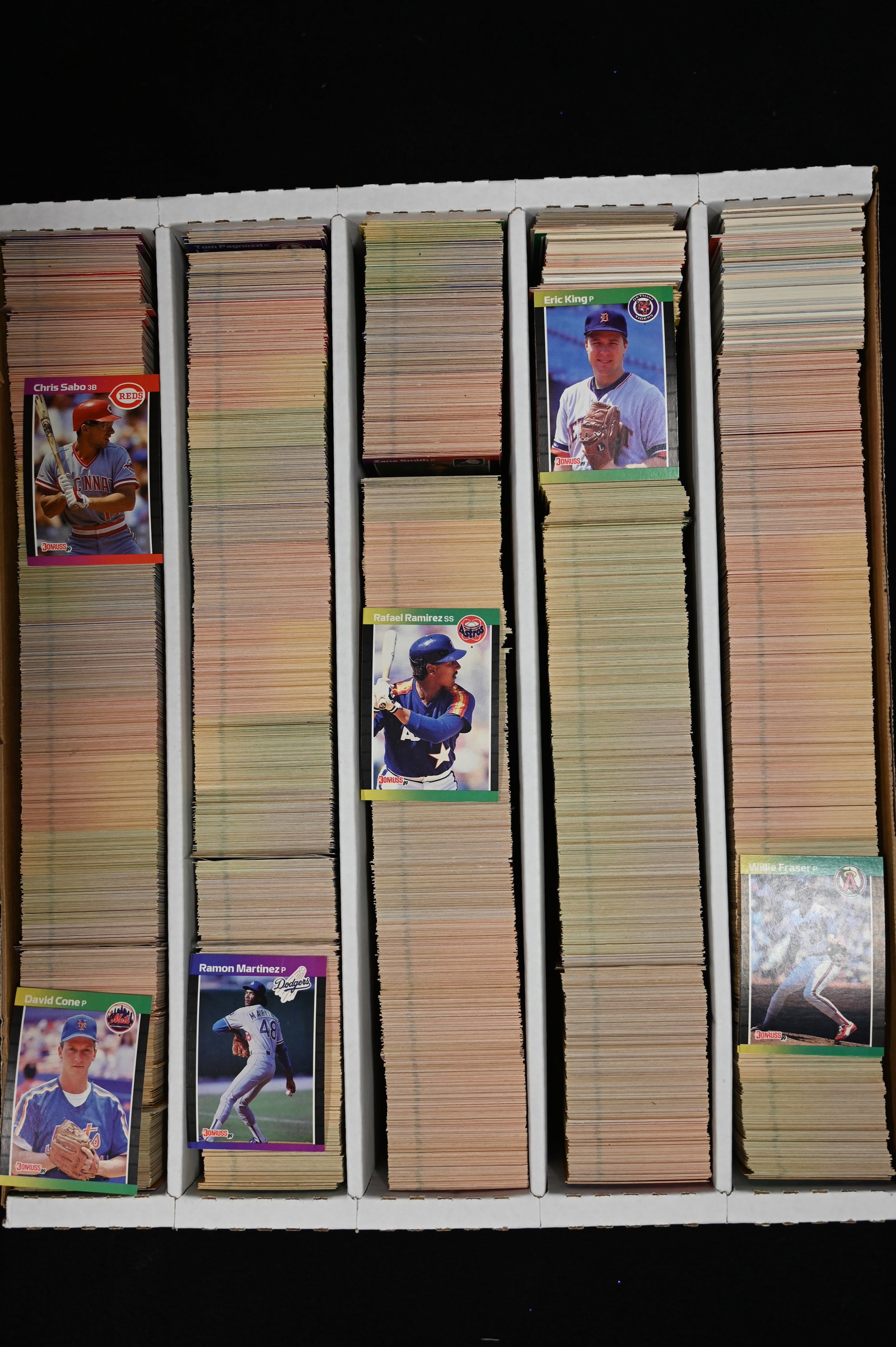 Approx. 5000 Baseball Cards 1989 Donruss with a few others mixed in. (1 of 6)
