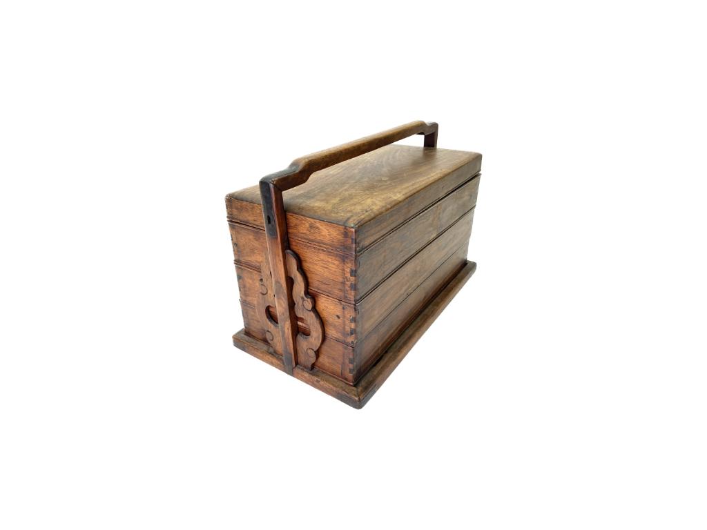 Chinese Three Tier Lidded Food Box: four compartments with flat lid, top compartment with removable tray, supported with wide flat foot base, 9-1/4 in. x 14 in. x 7-1/2 in. overall, each tray measures 2 in. x 13 in., 6-1/2 in., scratche