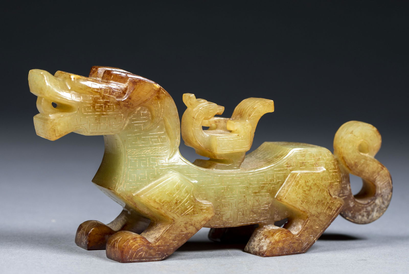 Jade carved dragon tiger (1 of 8)