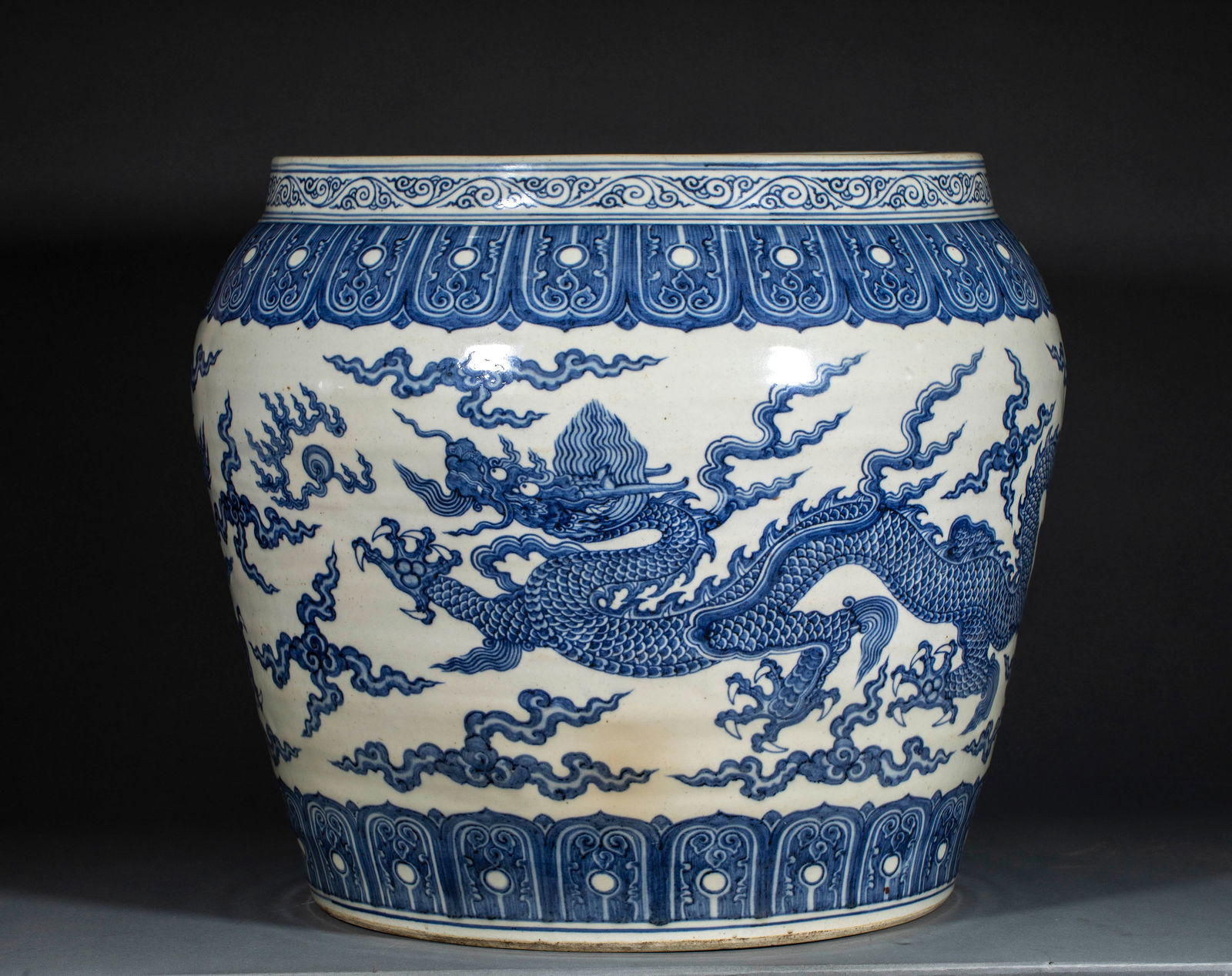 Ming Dynasty Blue and White Cloud and Dragon Pattern Scroll Bar (1 of 13)