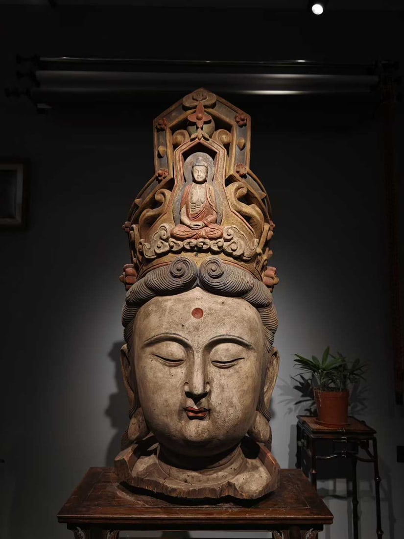 Single Wood Carved Bodhisattva Head, Song Dynasty (1 of 9)